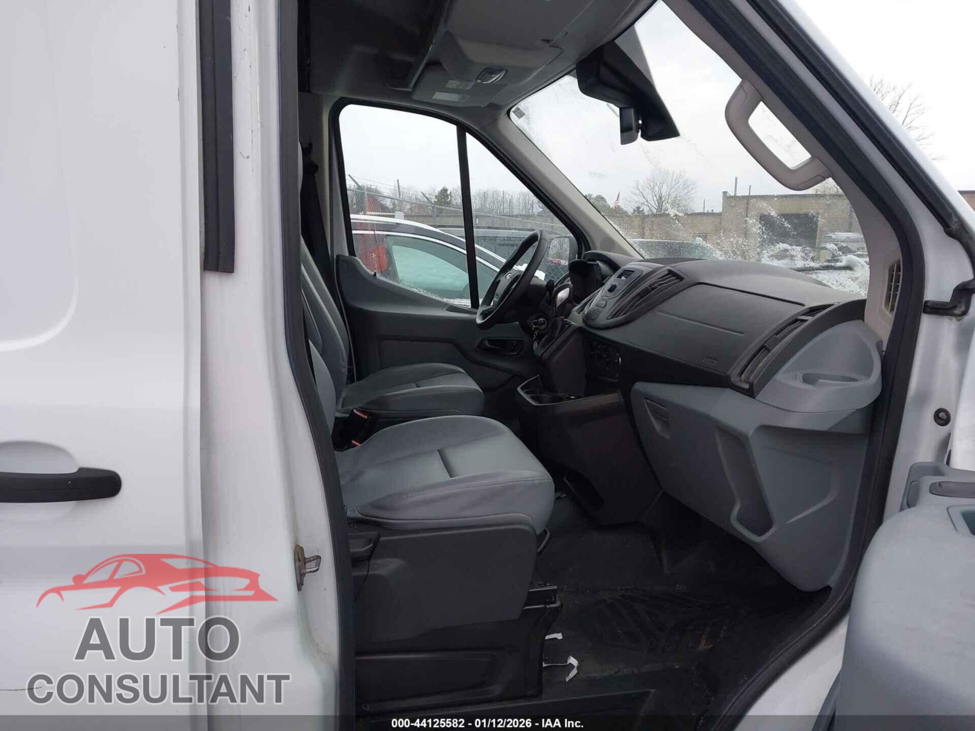 FORD TRANSIT-250 2016 - 1FTYR1CM5GKB33171