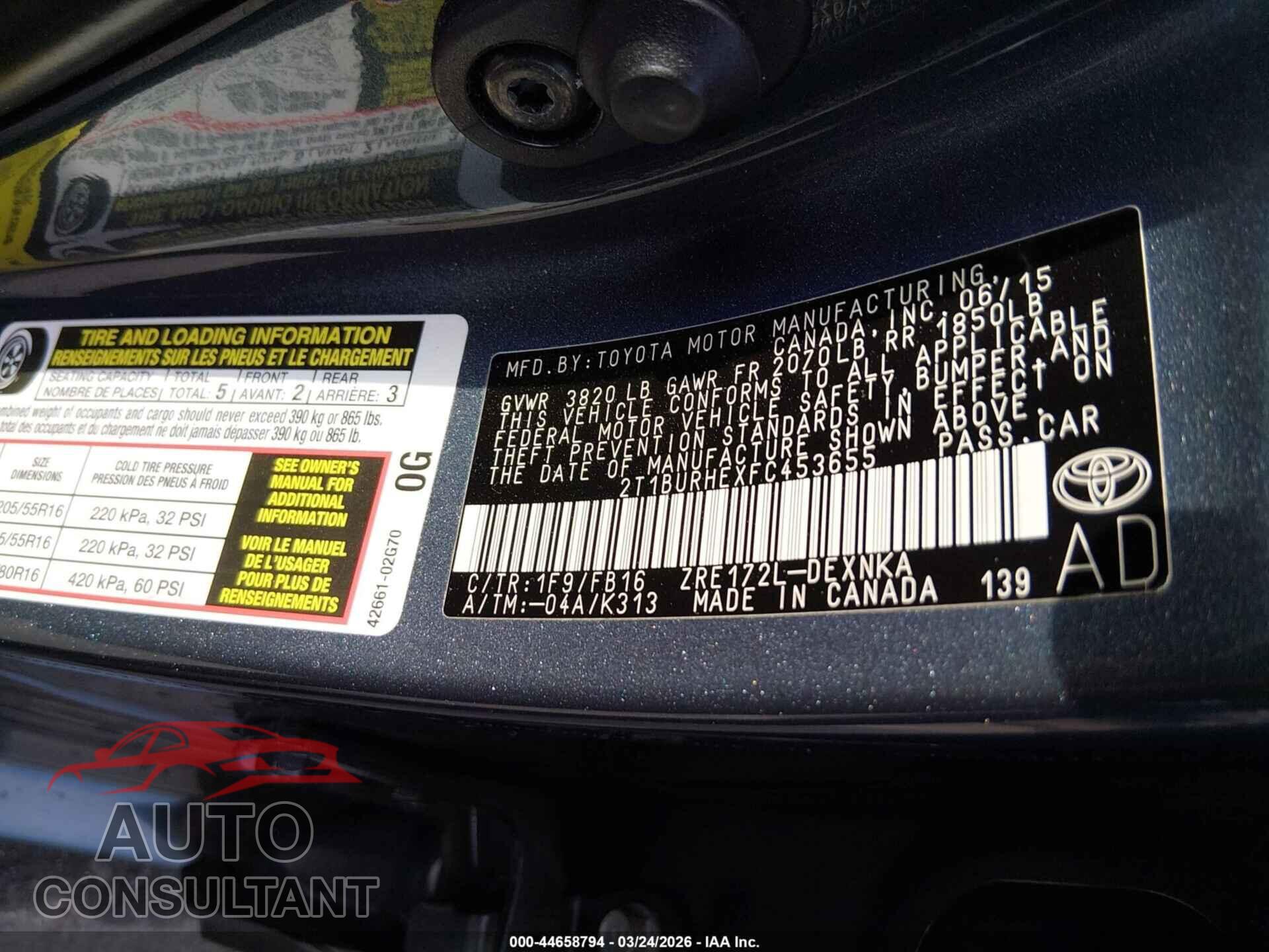 TOYOTA COROLLA 2015 - 2T1BURHEXFC453655