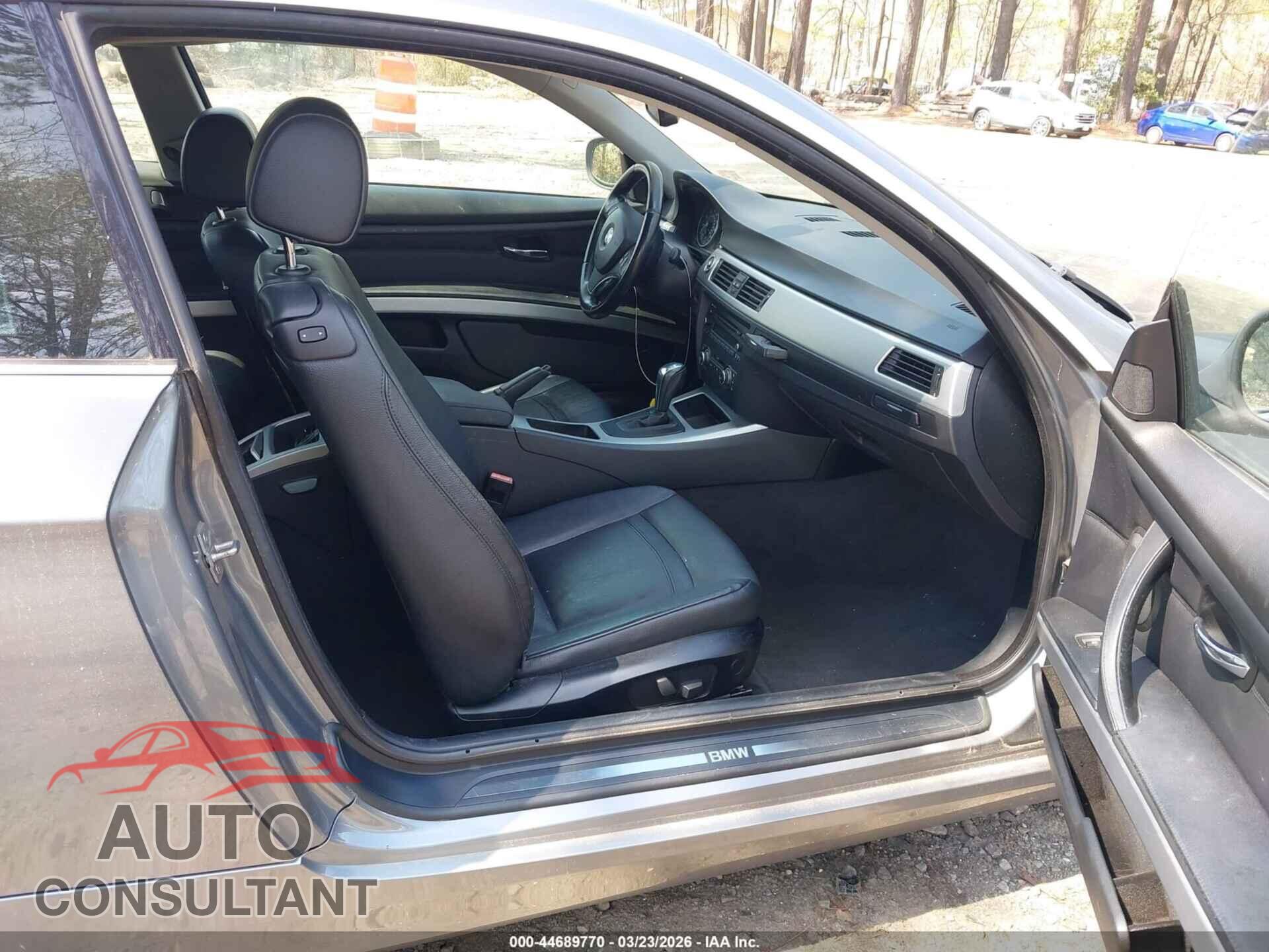 BMW 328I 2011 - WBAKE3C56BE559087