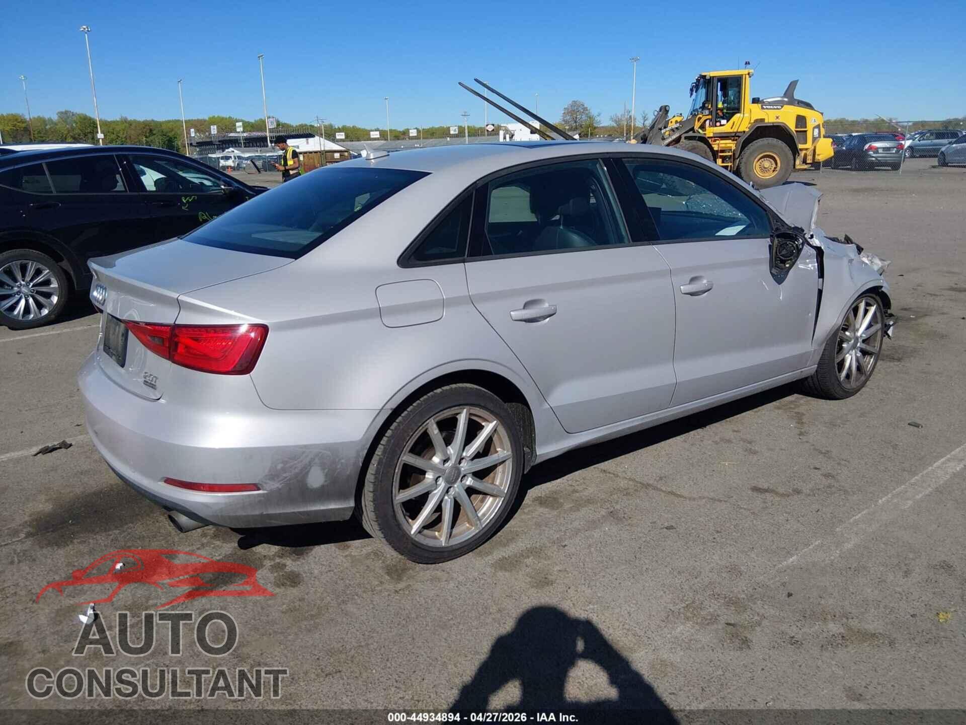 AUDI A3 2015 - WAUBFGFF4F1098154
