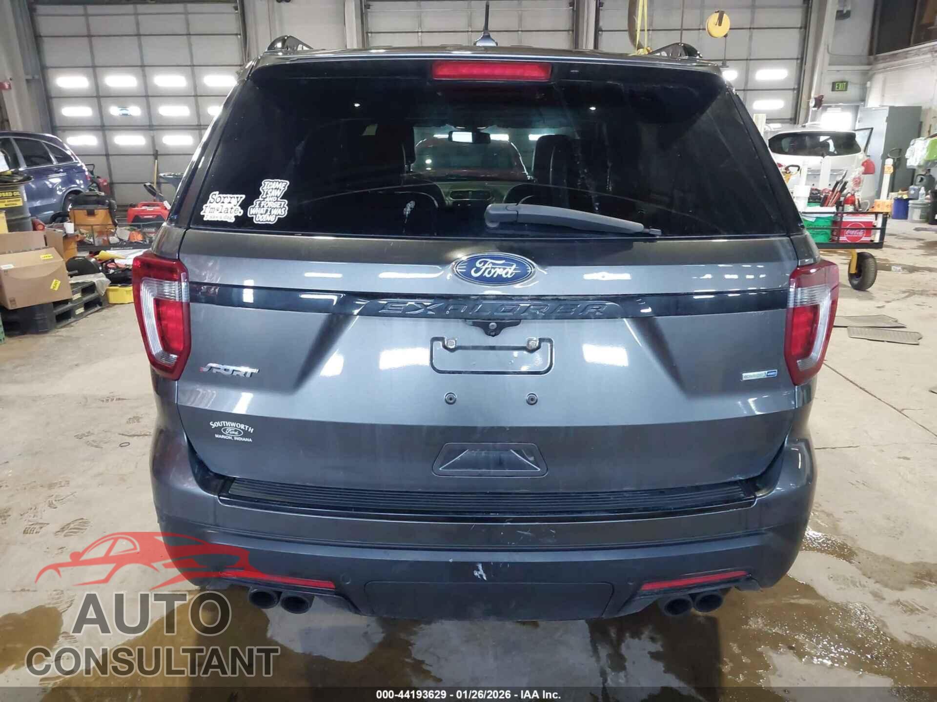 FORD EXPLORER 2018 - 1FM5K8GT2JGB29358