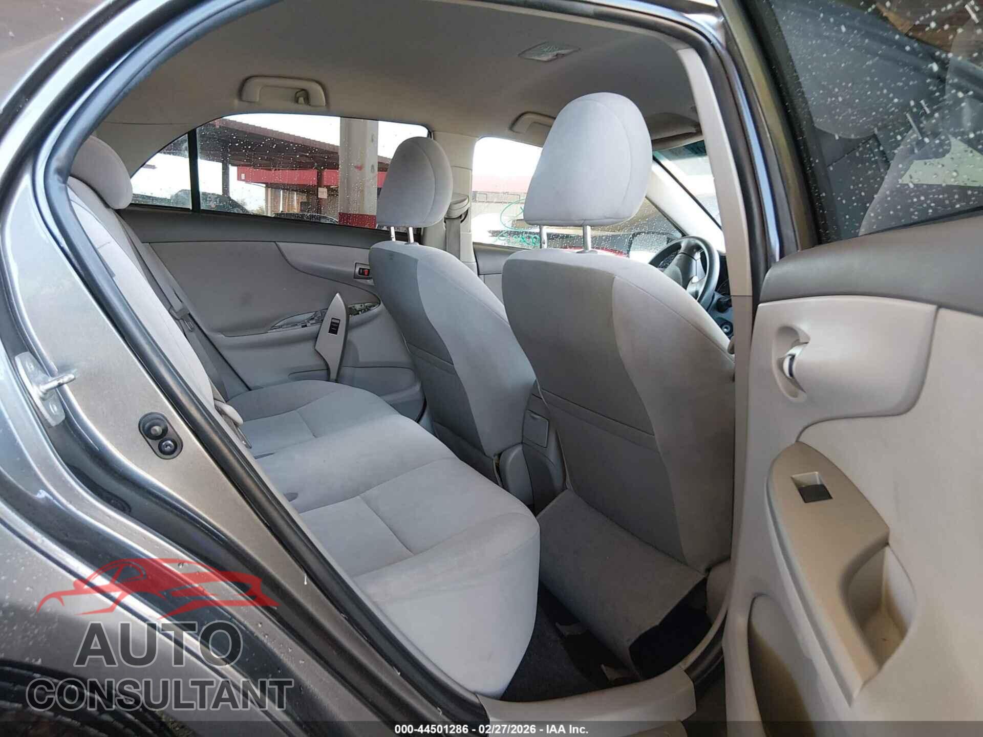 TOYOTA COROLLA 2010 - JTDBU4EEXAJ062865