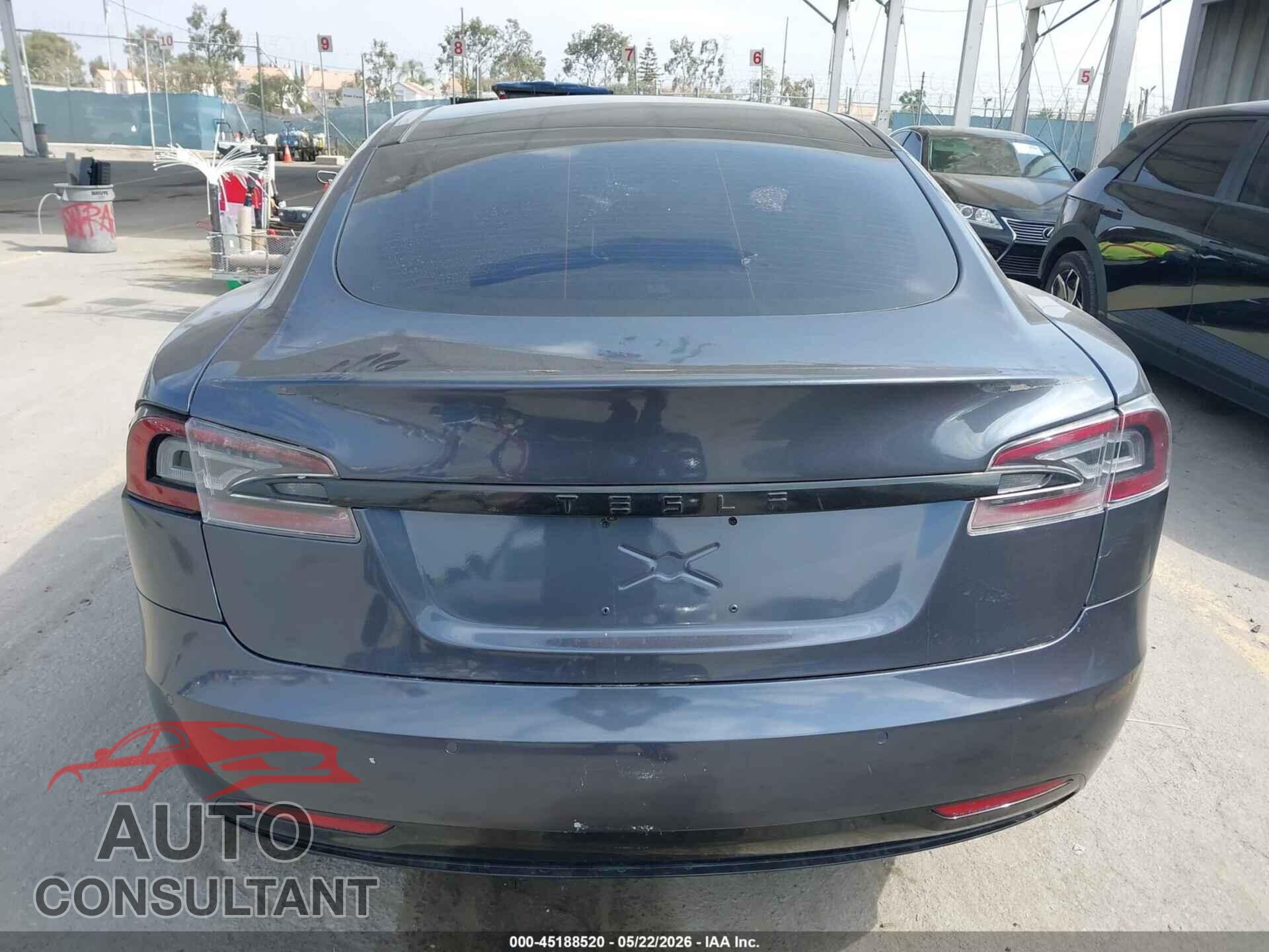 TESLA MODEL S 2017 - 5YJSA1E28HF219727