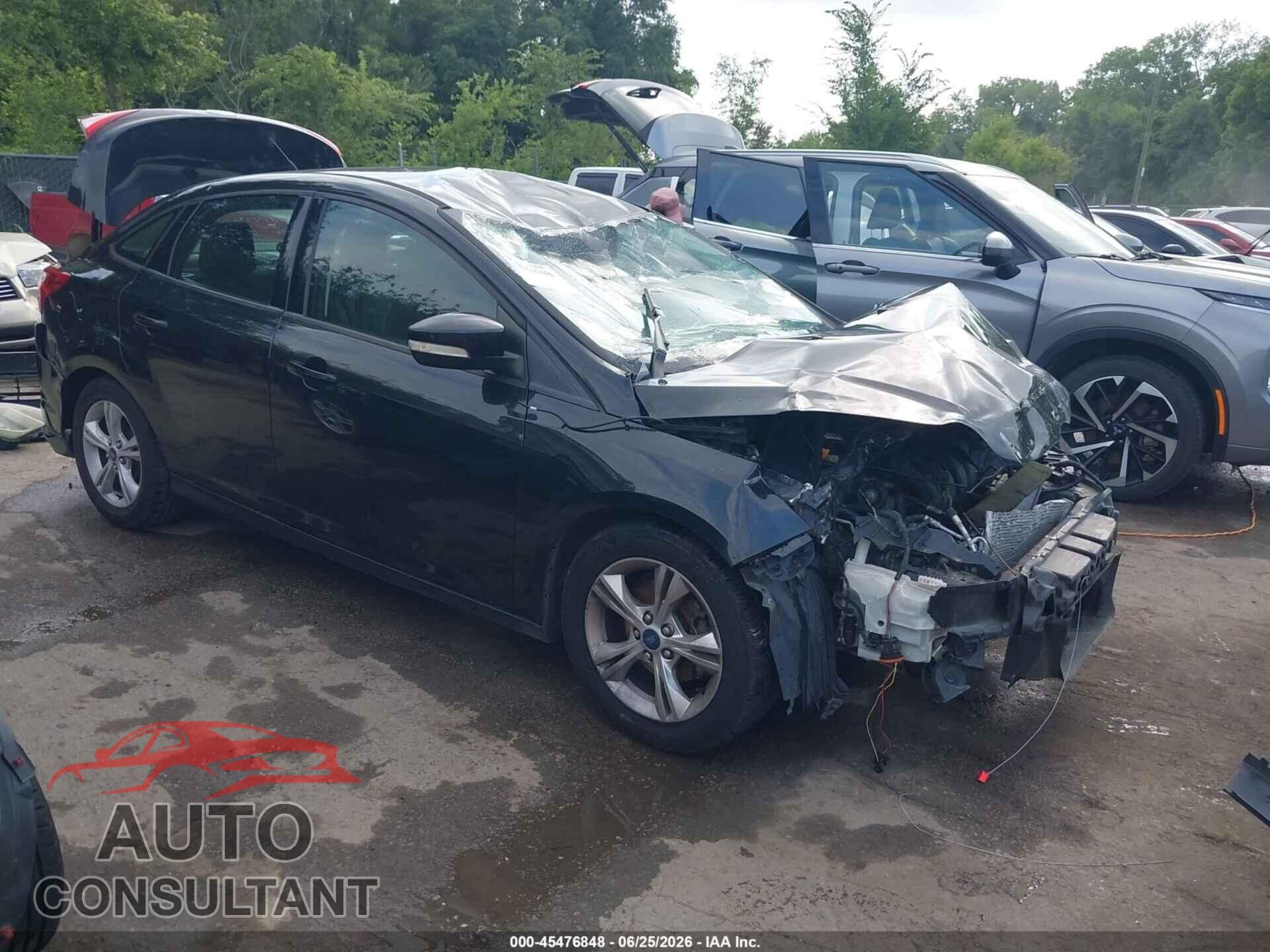FORD FOCUS 2014 - 1FADP3F28EL137318