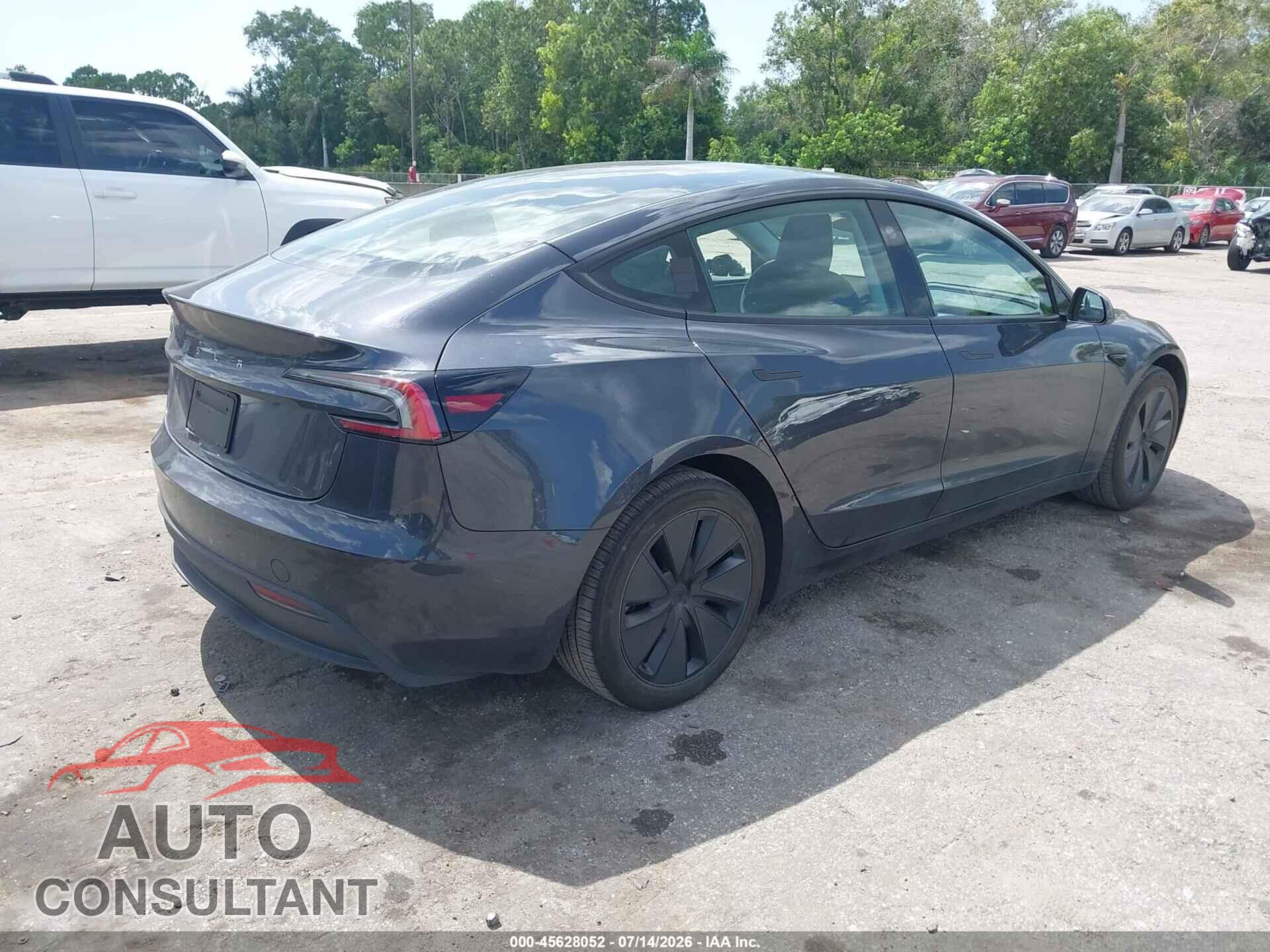 TESLA MODEL 3 2024 - 5YJ3E1EA2RF855416