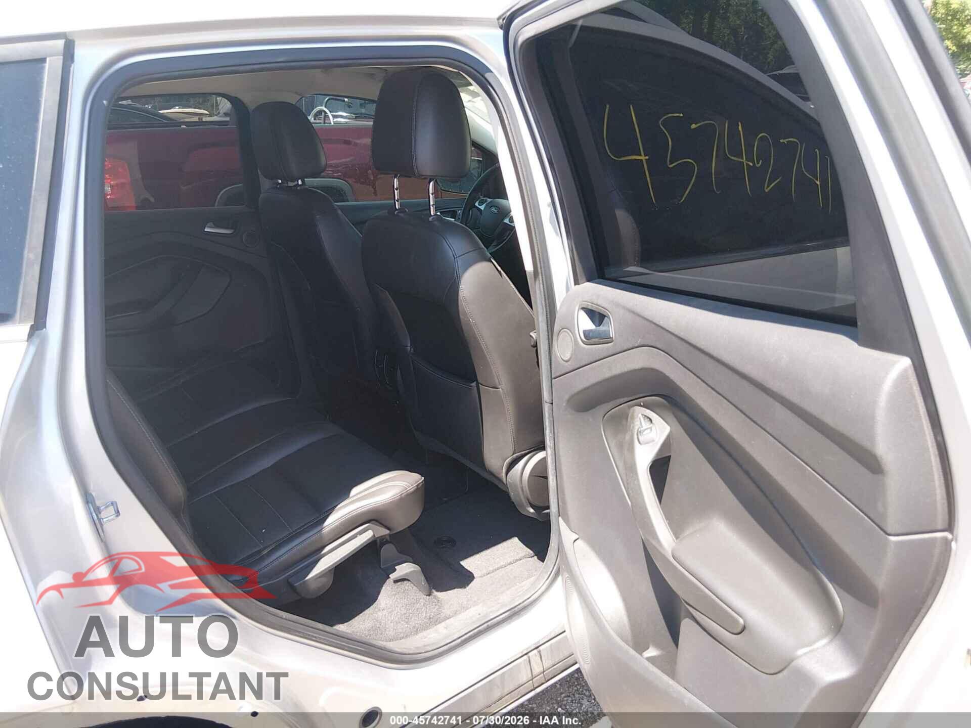 FORD ESCAPE 2014 - 1FMCU0J90EUB31682