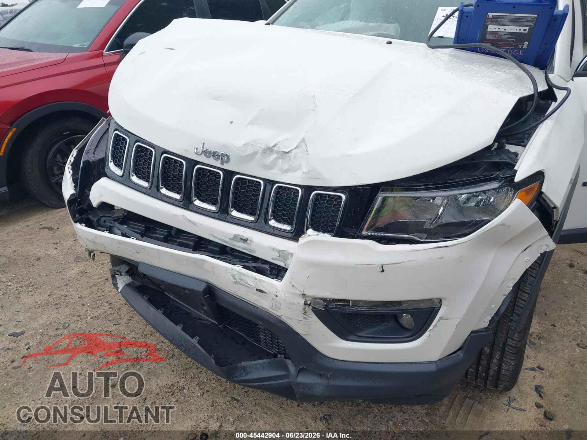 JEEP COMPASS 2017 - 3C4NJDBB7HT656123