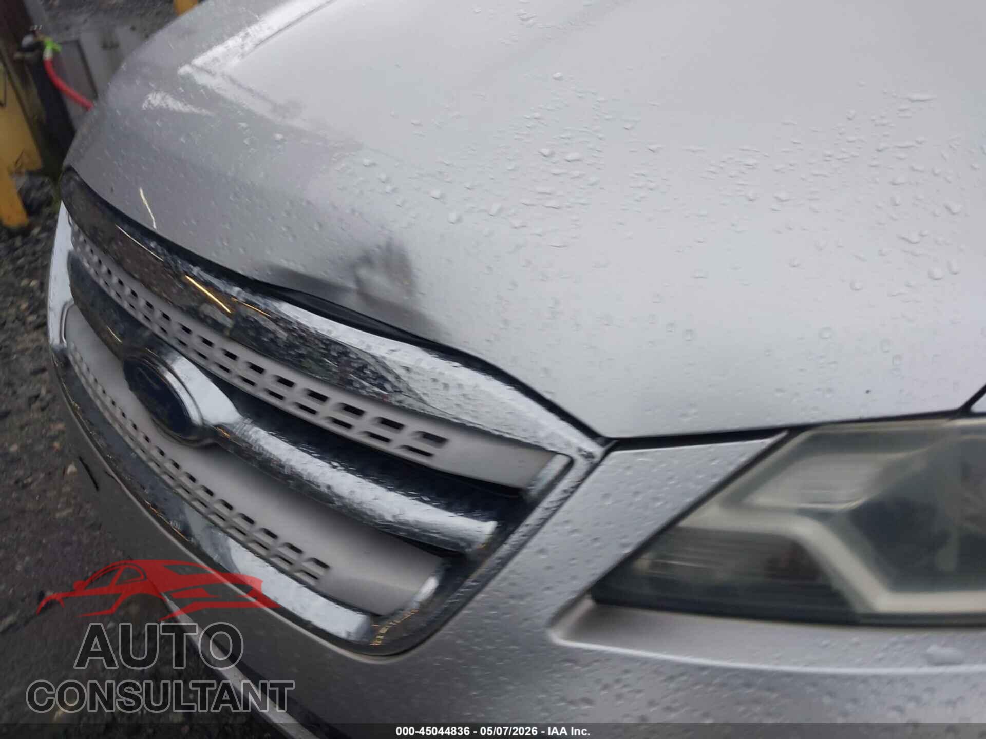 FORD TAURUS 2010 - 1FAHP2EW2AG111011