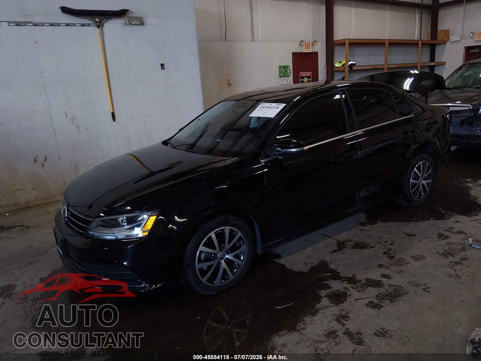 VOLKSWAGEN JETTA 2017 - 3VWDB7AJ3HM391601
