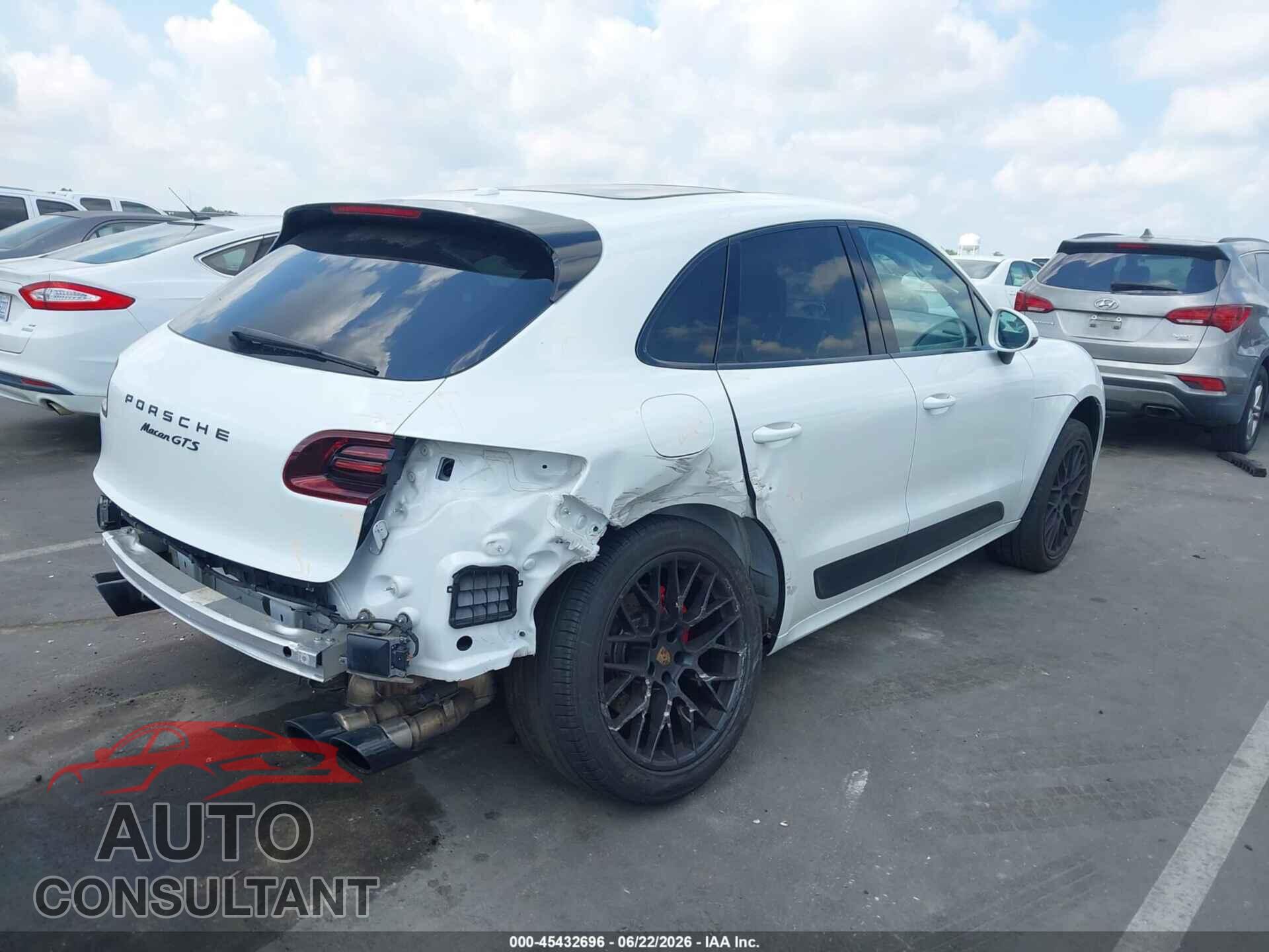 PORSCHE MACAN 2017 - WP1AG2A58HLB50436