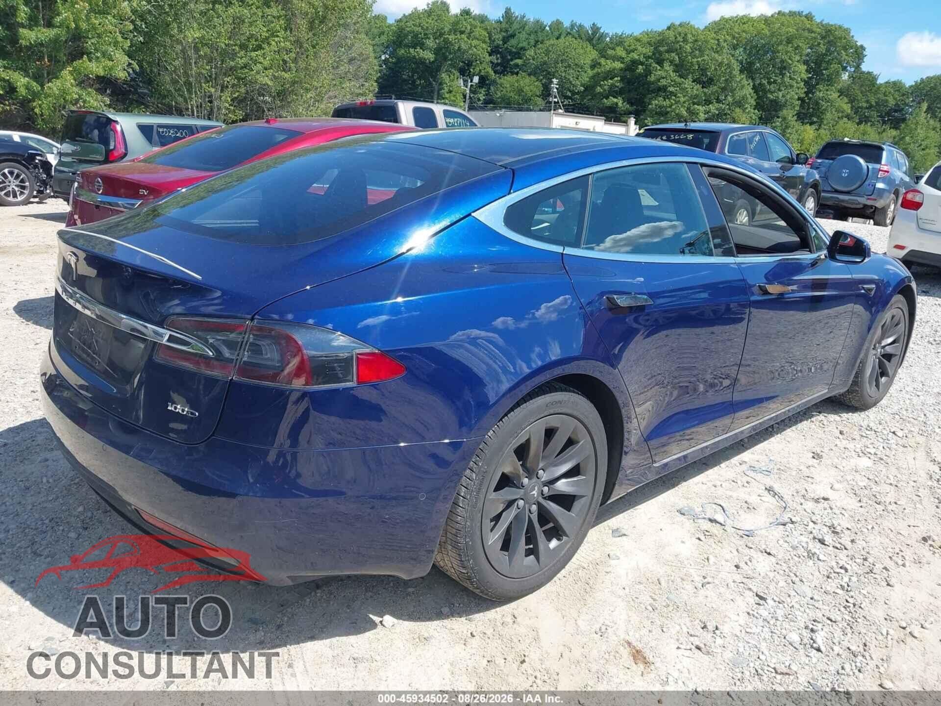 TESLA MODEL S 2018 - 5YJSA1E27JF284820