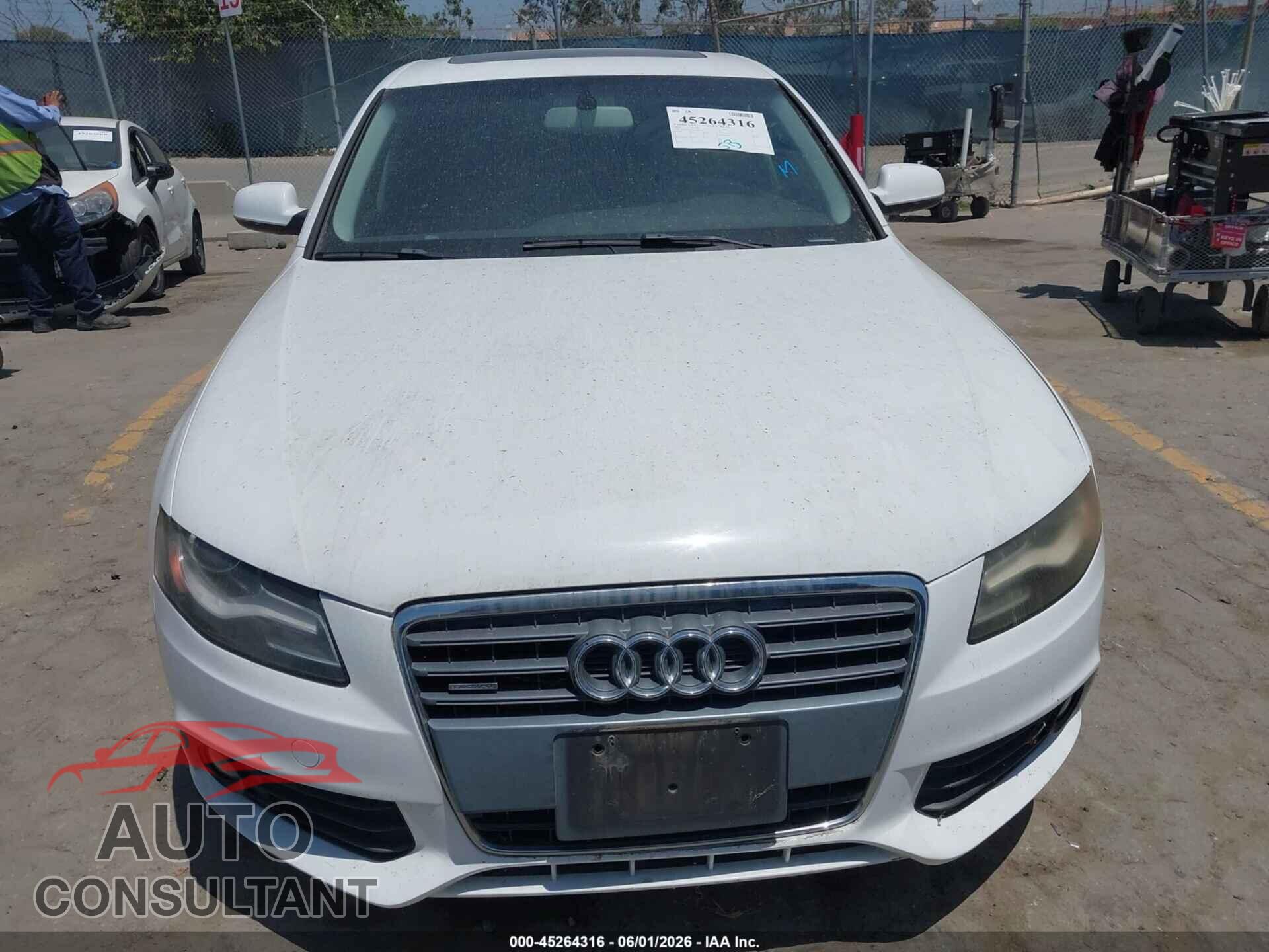 AUDI A4 2012 - WAUBFAFL7CN005232