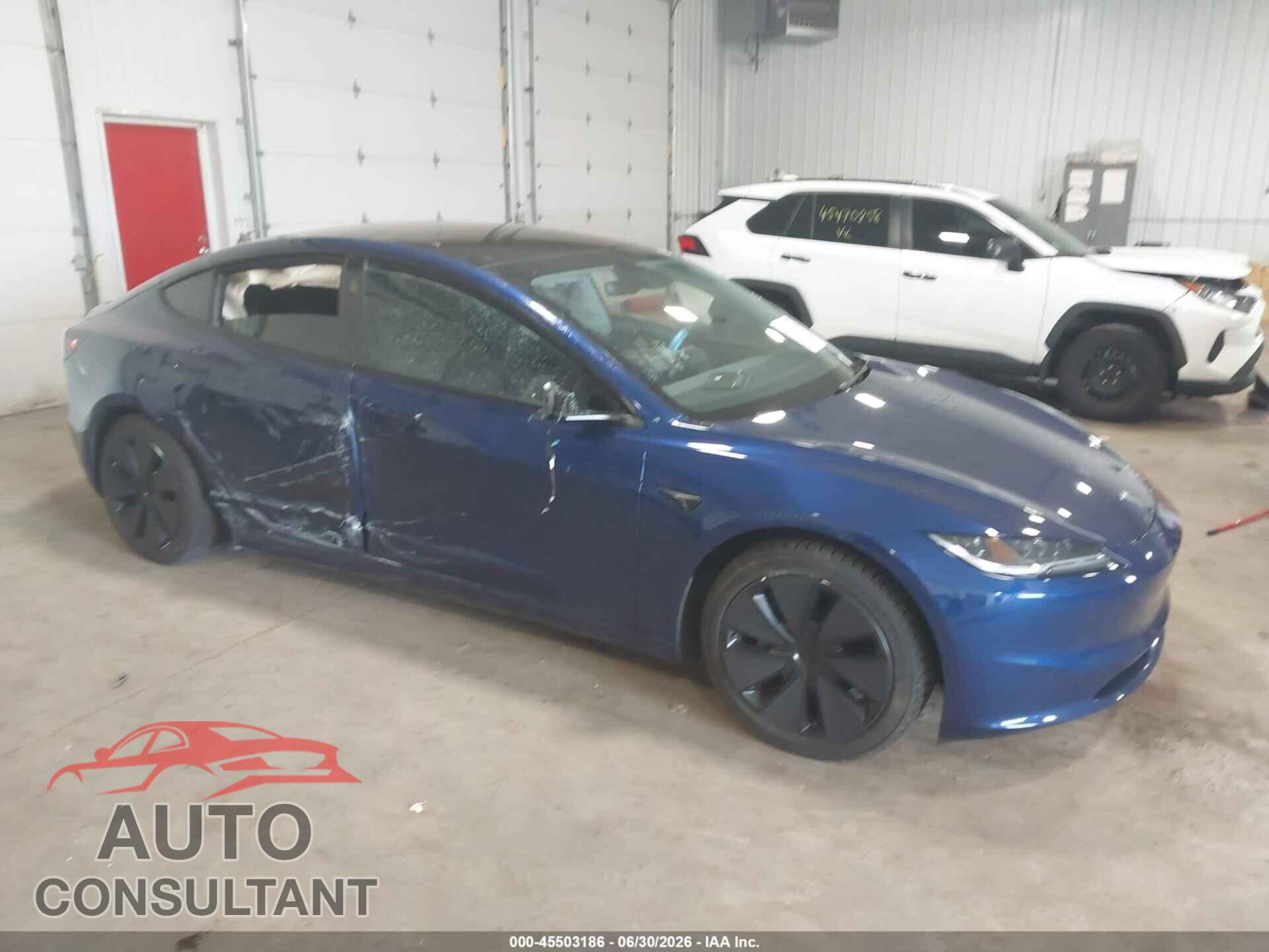 TESLA MODEL 3 2025 - 5YJ3E1EA3SF068593