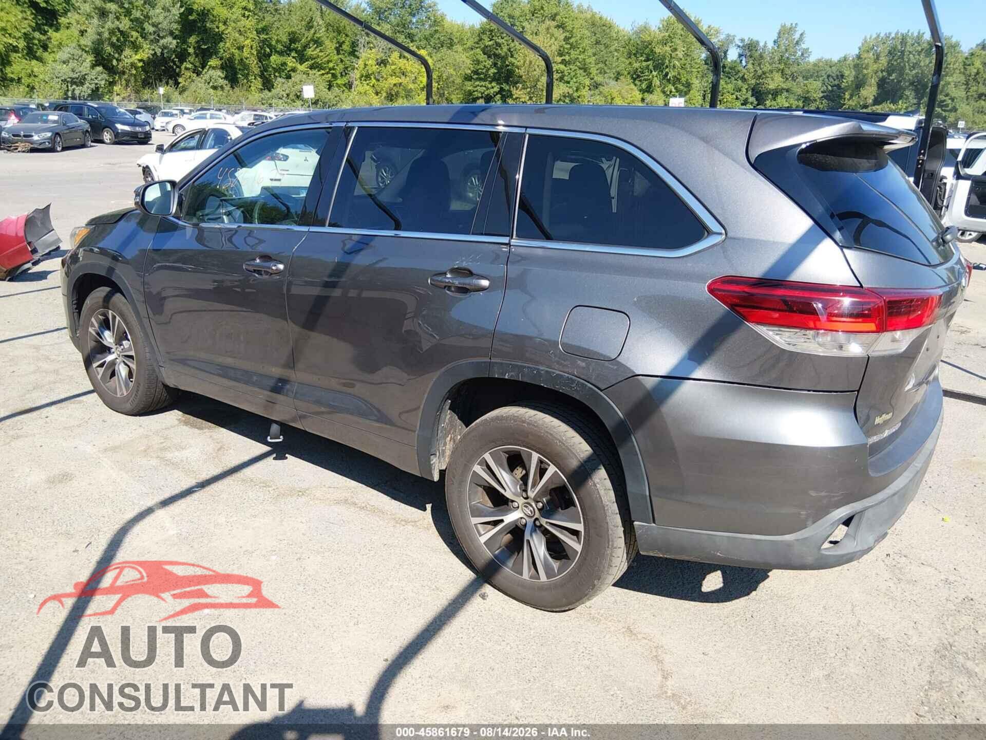 TOYOTA HIGHLANDER 2018 - 5TDBZRFH3JS892811