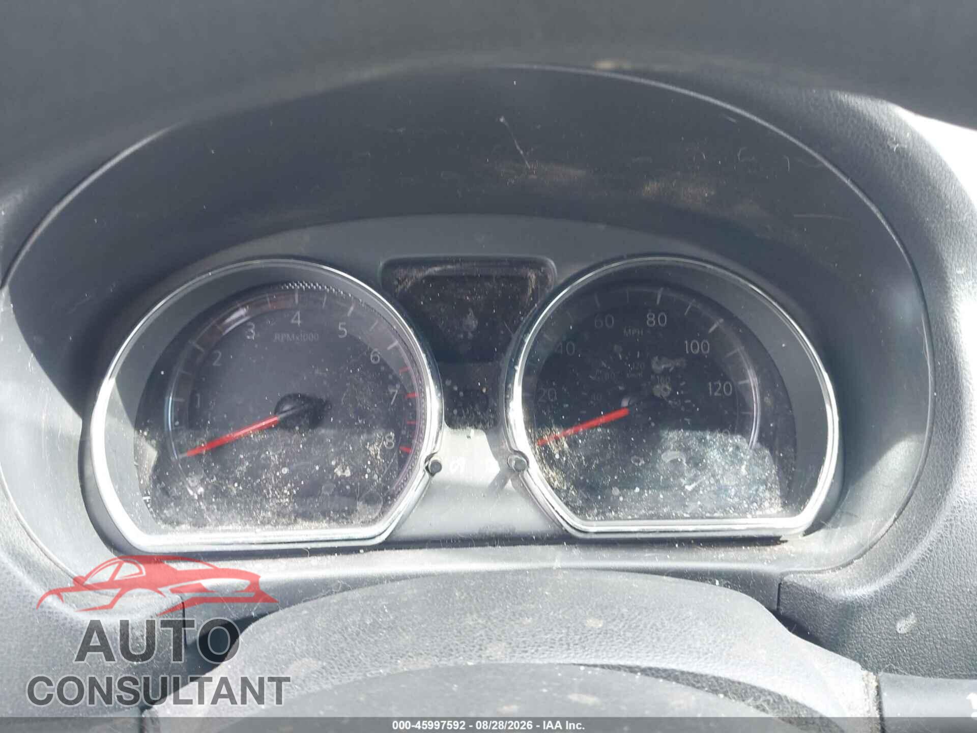 NISSAN VERSA NOTE 2015 - 3N1CE2CP8FL441652