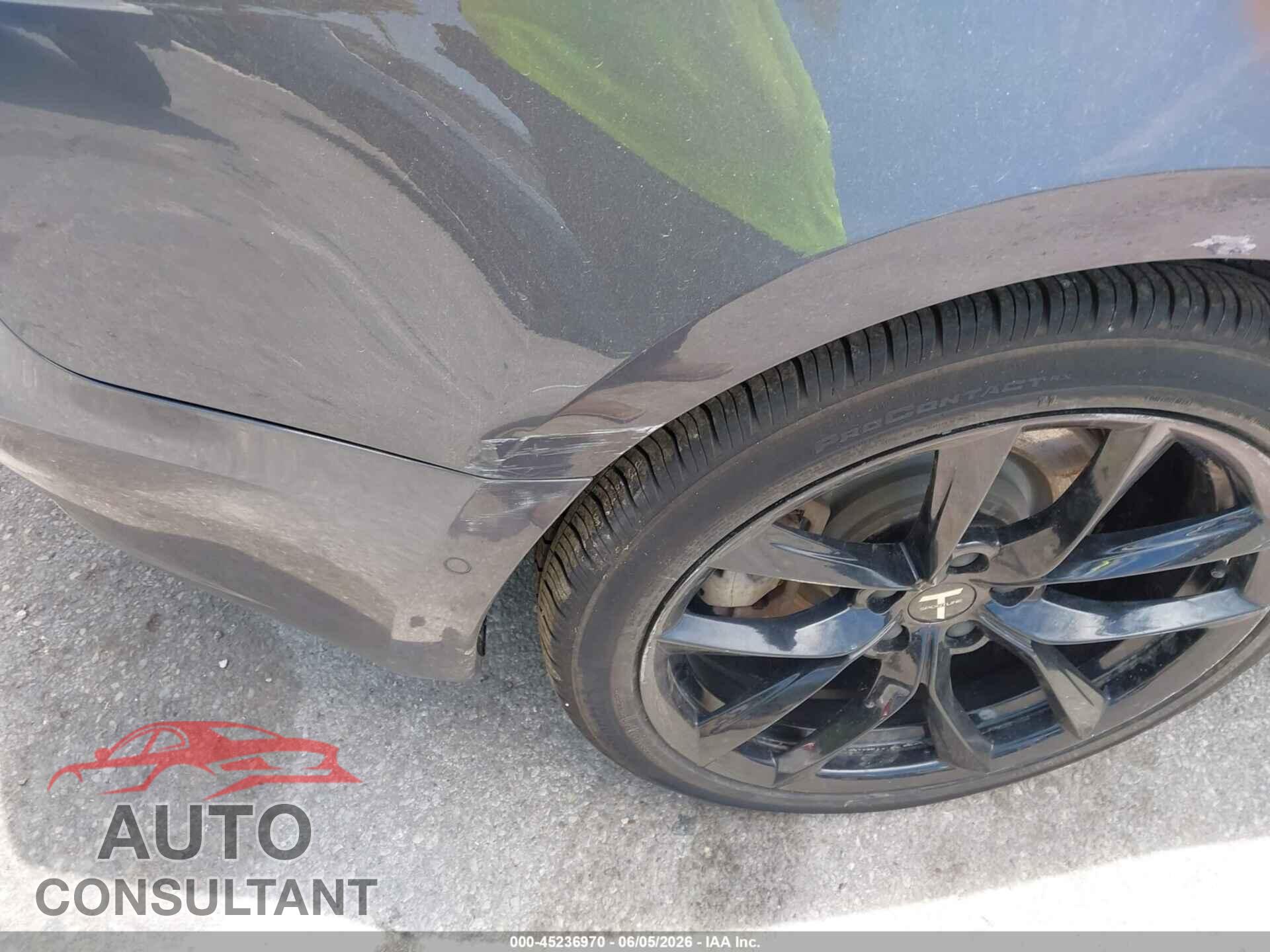 TESLA MODEL 3 2018 - 5YJ3E1EB0JF185295