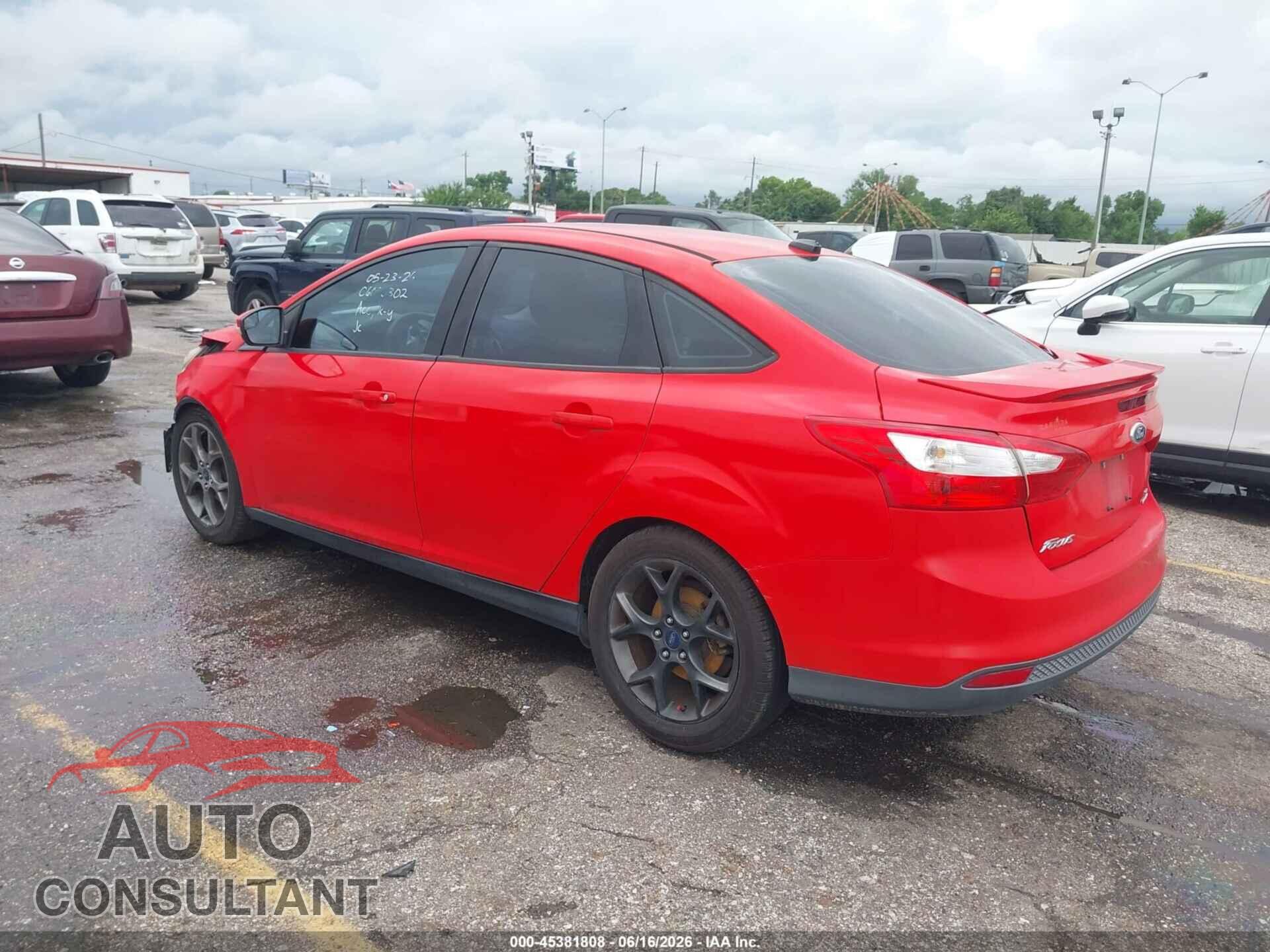 FORD FOCUS 2013 - 1FADP3F25DL326295