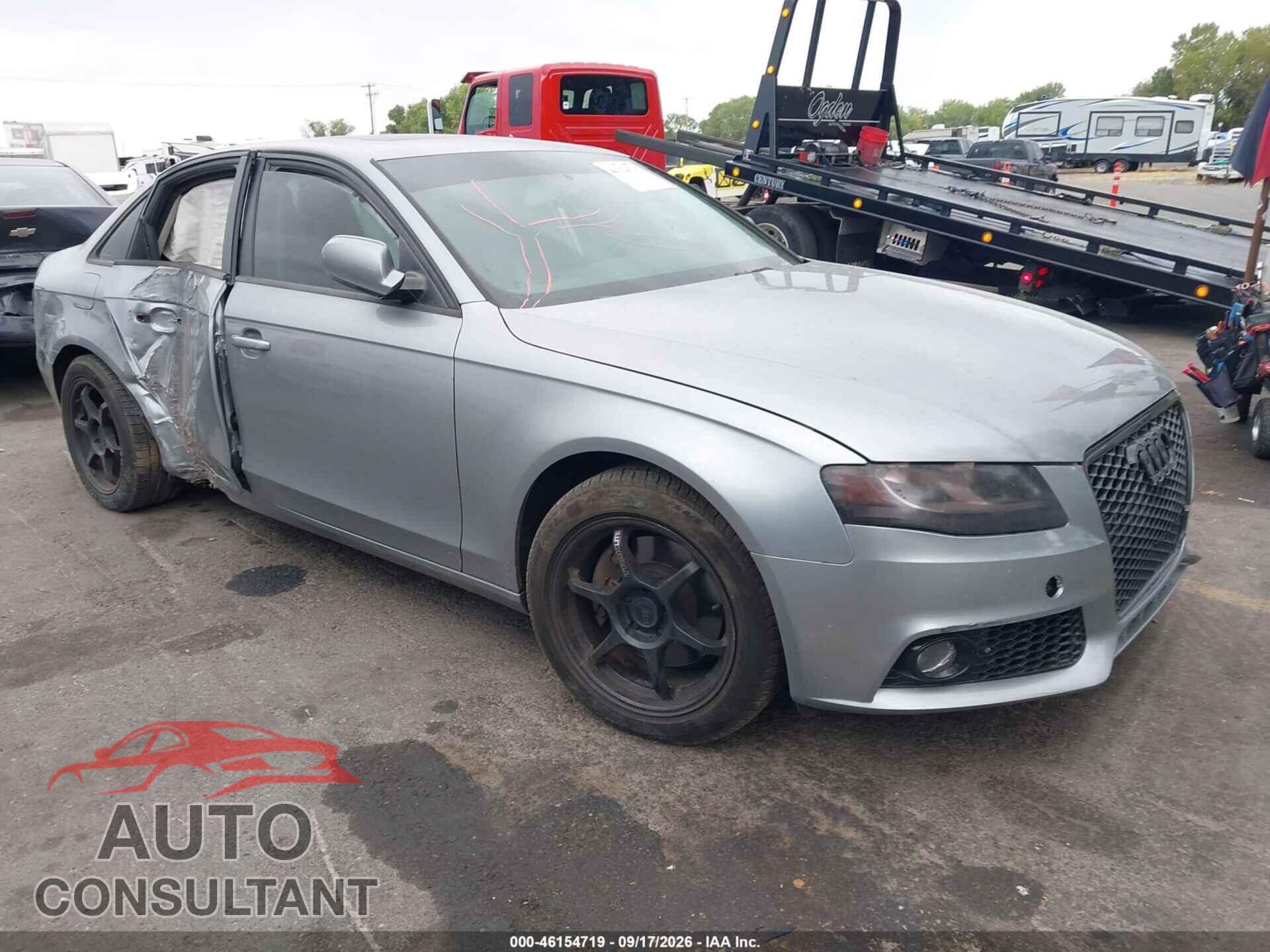 AUDI A4 2011 - WAUDFAFL8BN044287