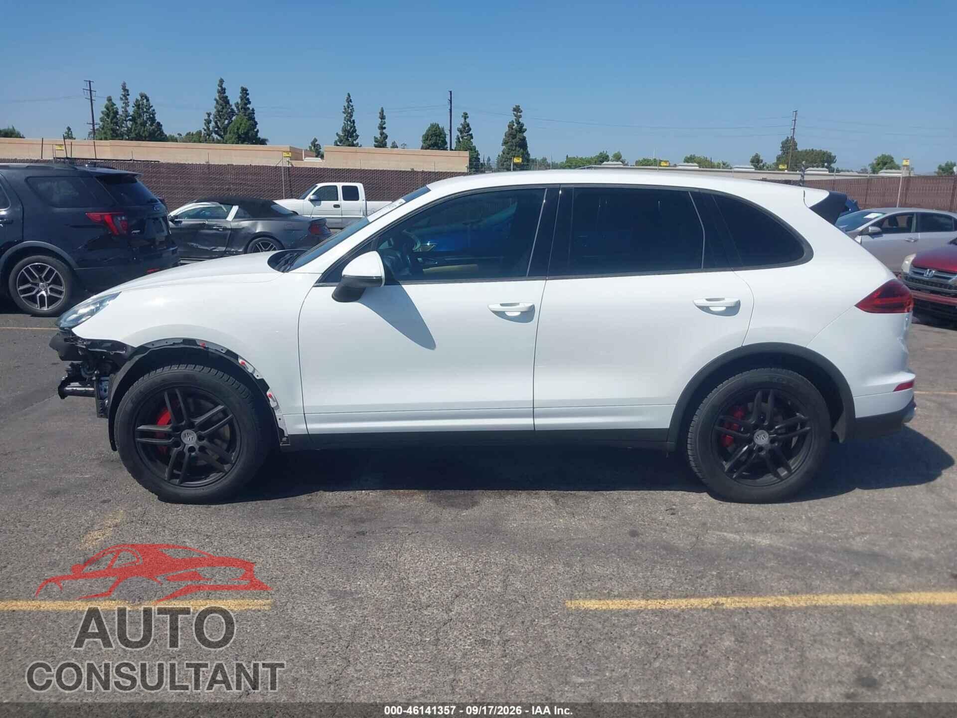 PORSCHE CAYENNE 2016 - WP1AA2A29GLA04794