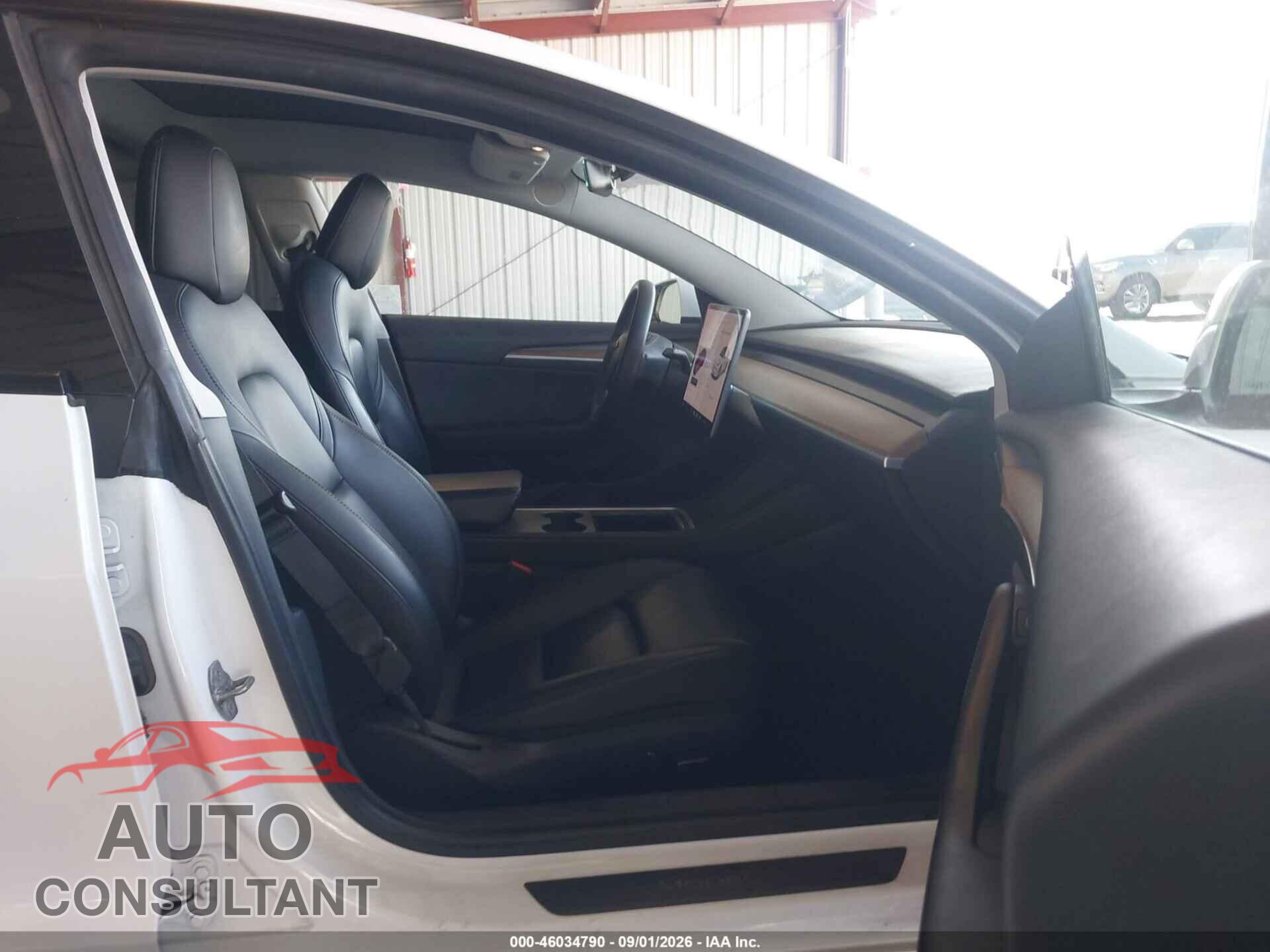 TESLA MODEL 3 2021 - 5YJ3E1EA4MF020779