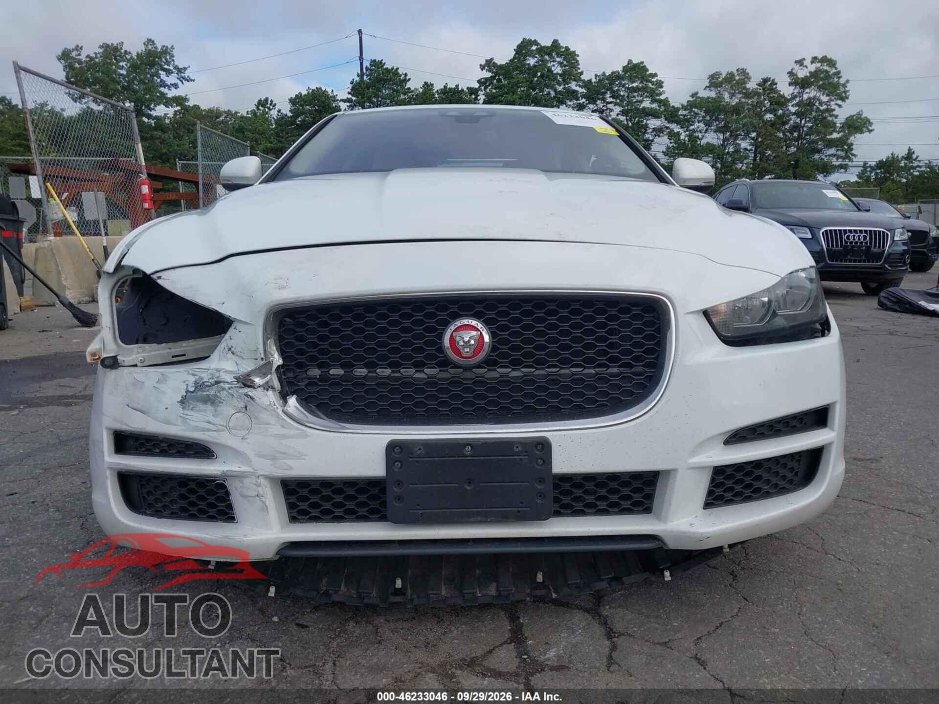 JAGUAR XE 2017 - SAJAJ4BV1HCP10697