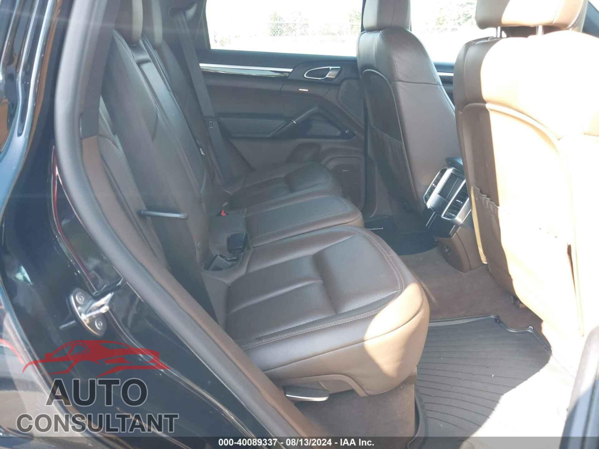 PORSCHE CAYENNE 2016 - WP1AB2A23GLA96286