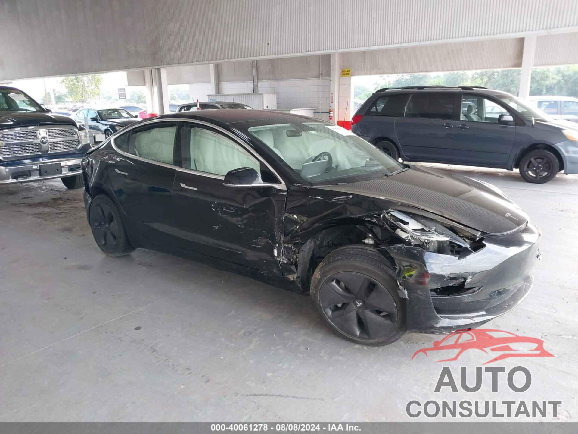 TESLA MODEL 3 2018 - 5YJ3E1EA6JF155189