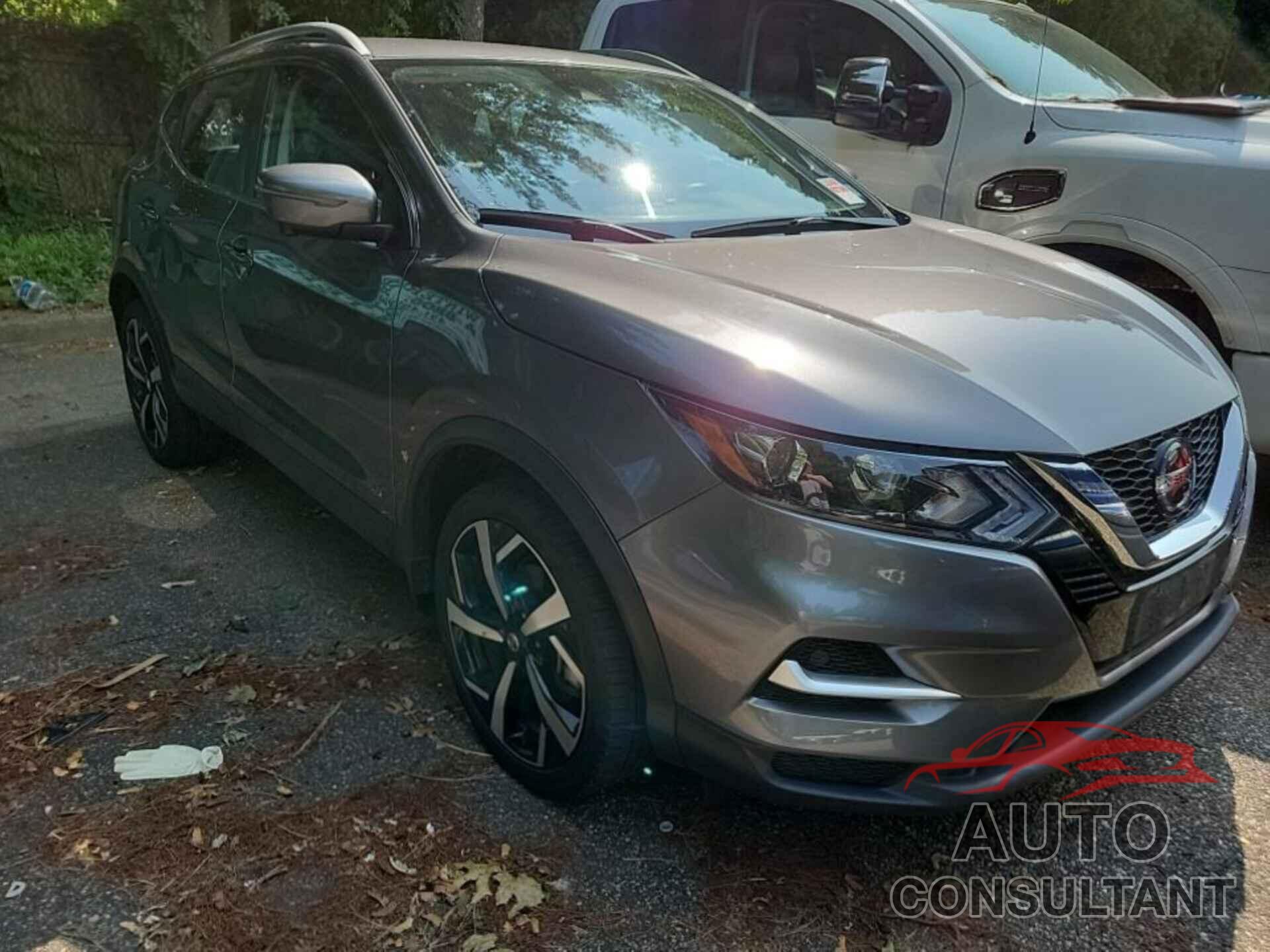 NISSAN ROGUE SPORT 2022 - JN1BJ1CW8NW493901