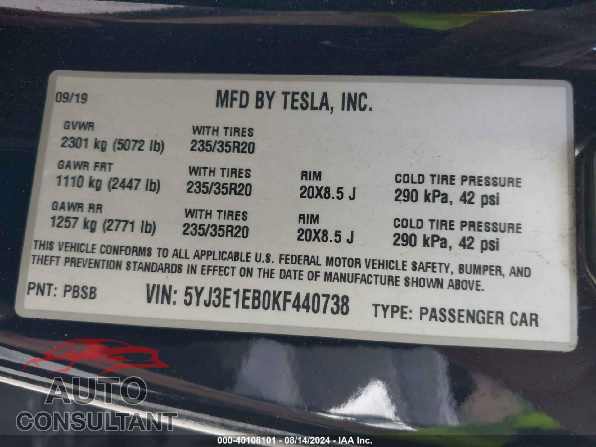 TESLA MODEL 3 2019 - 5YJ3E1EB0KF440738