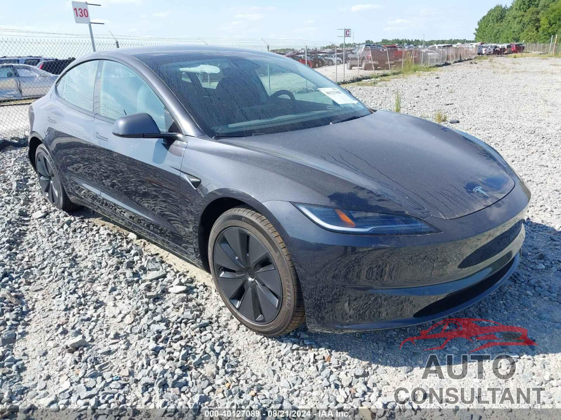 TESLA MODEL 3 2024 - 5YJ3E1EB9RF800826