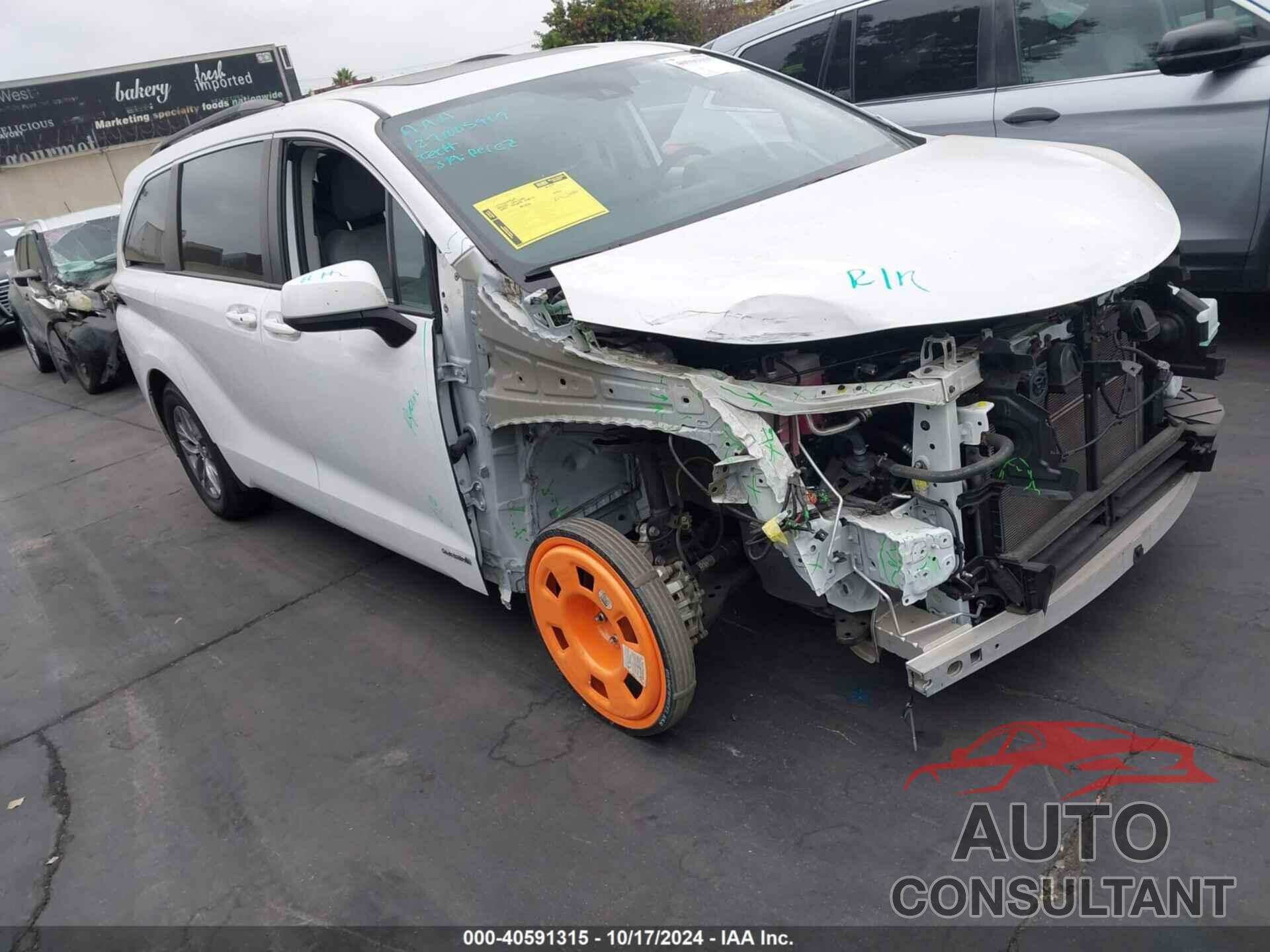 TOYOTA SIENNA 2021 - 5TDBRKEC7MS014509