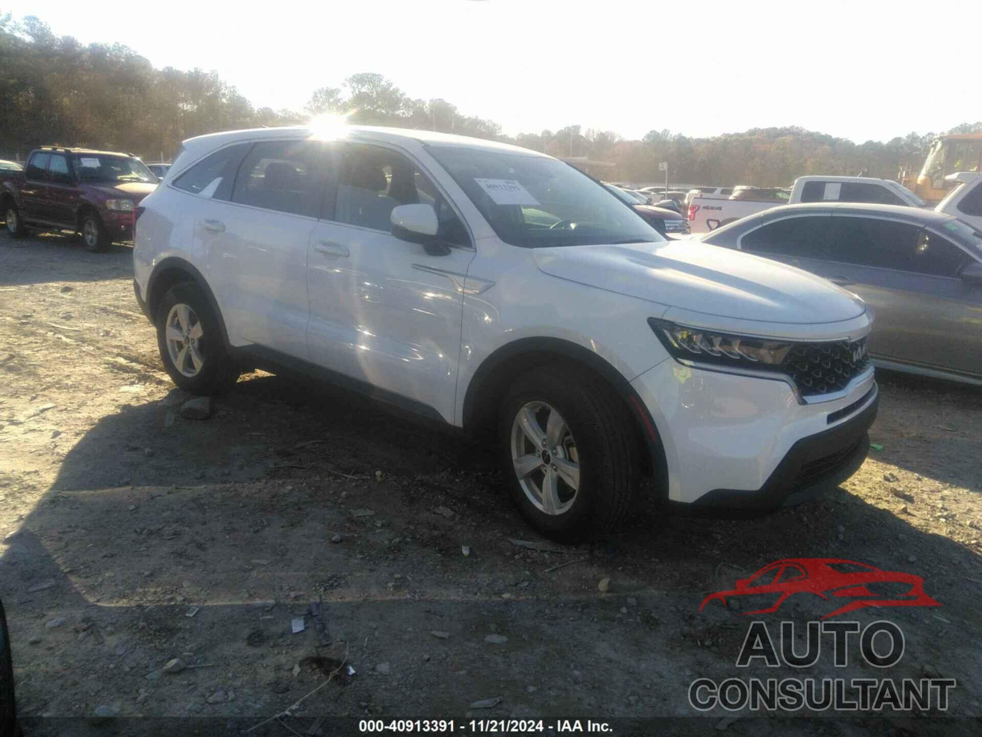 KIA SORENTO 2023 - 5XYRG4LC1PG207999