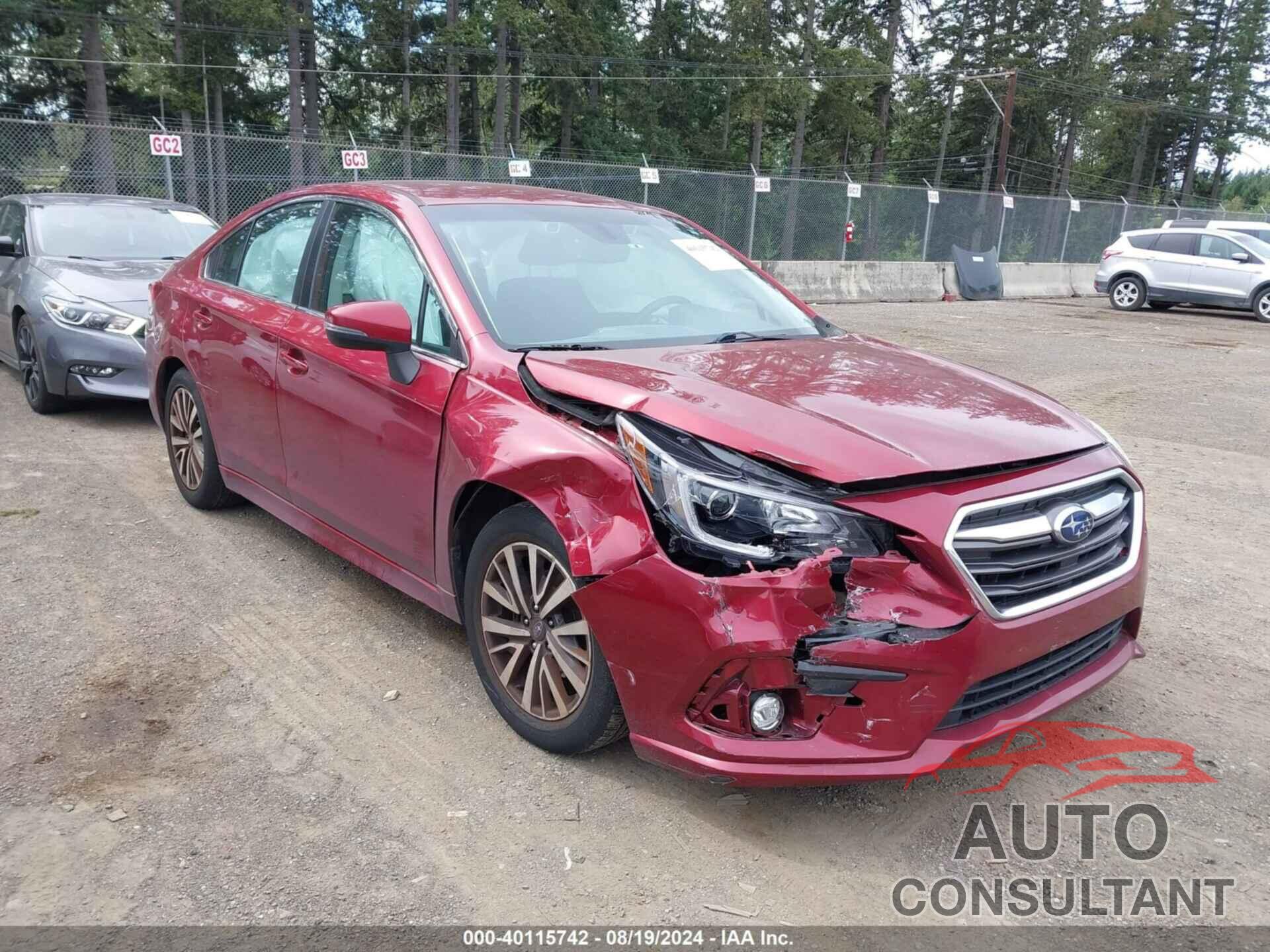 SUBARU LEGACY 2018 - 4S3BNAF66J3028395