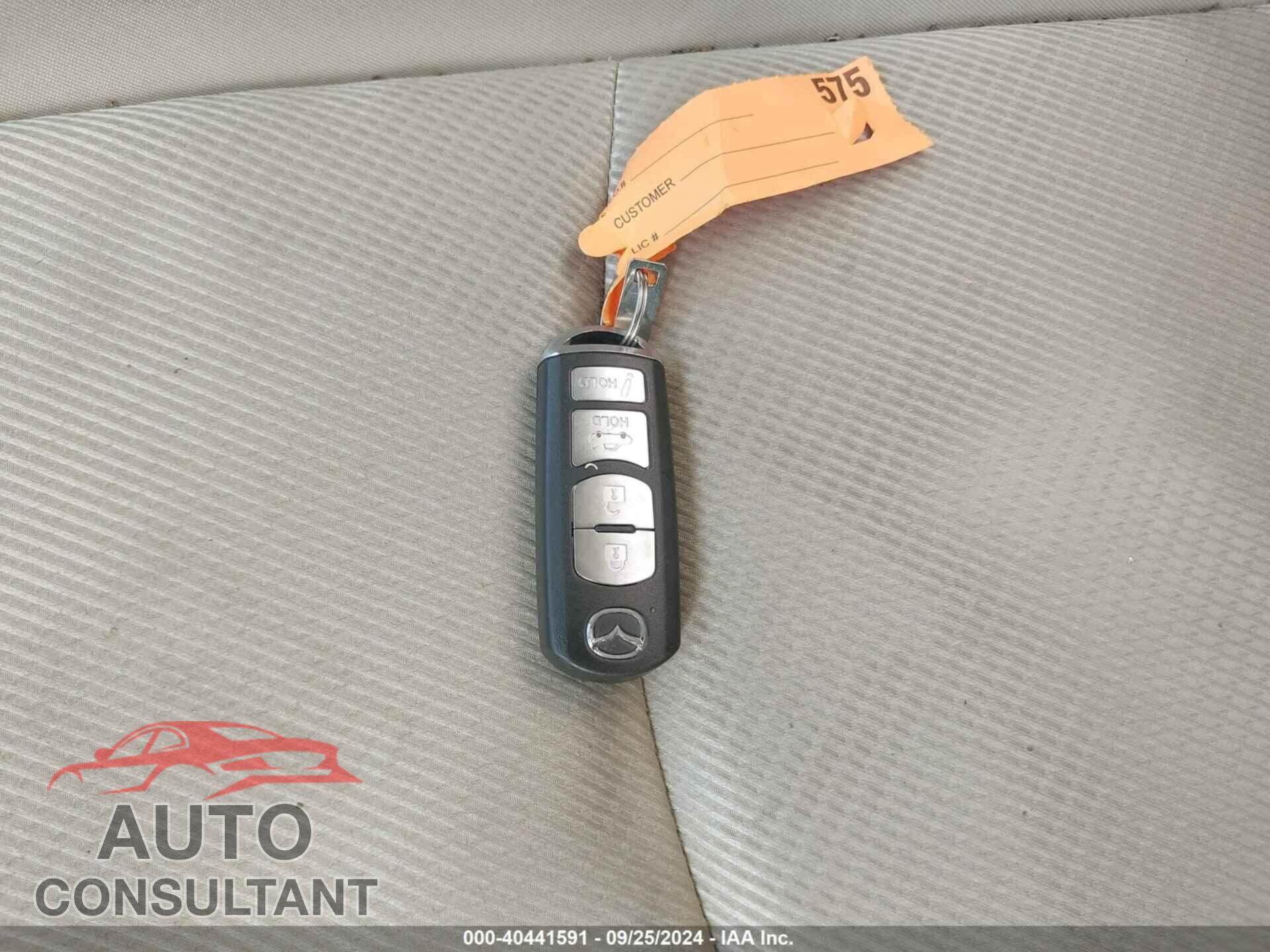 MAZDA MAZDA3 2017 - 3MZBN1U7XHM105237