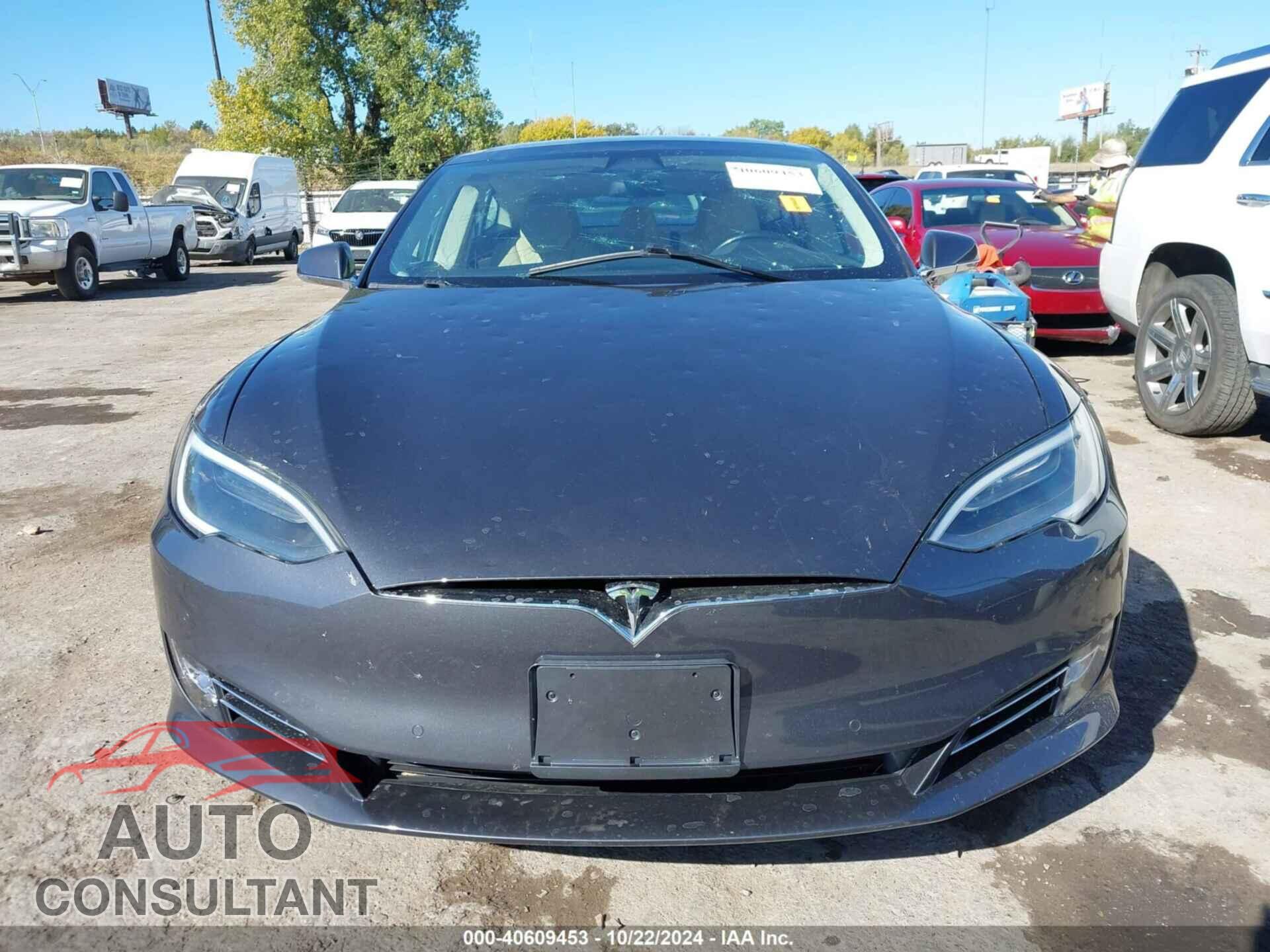 TESLA MODEL S 2017 - 5YJSA1E26HF197310