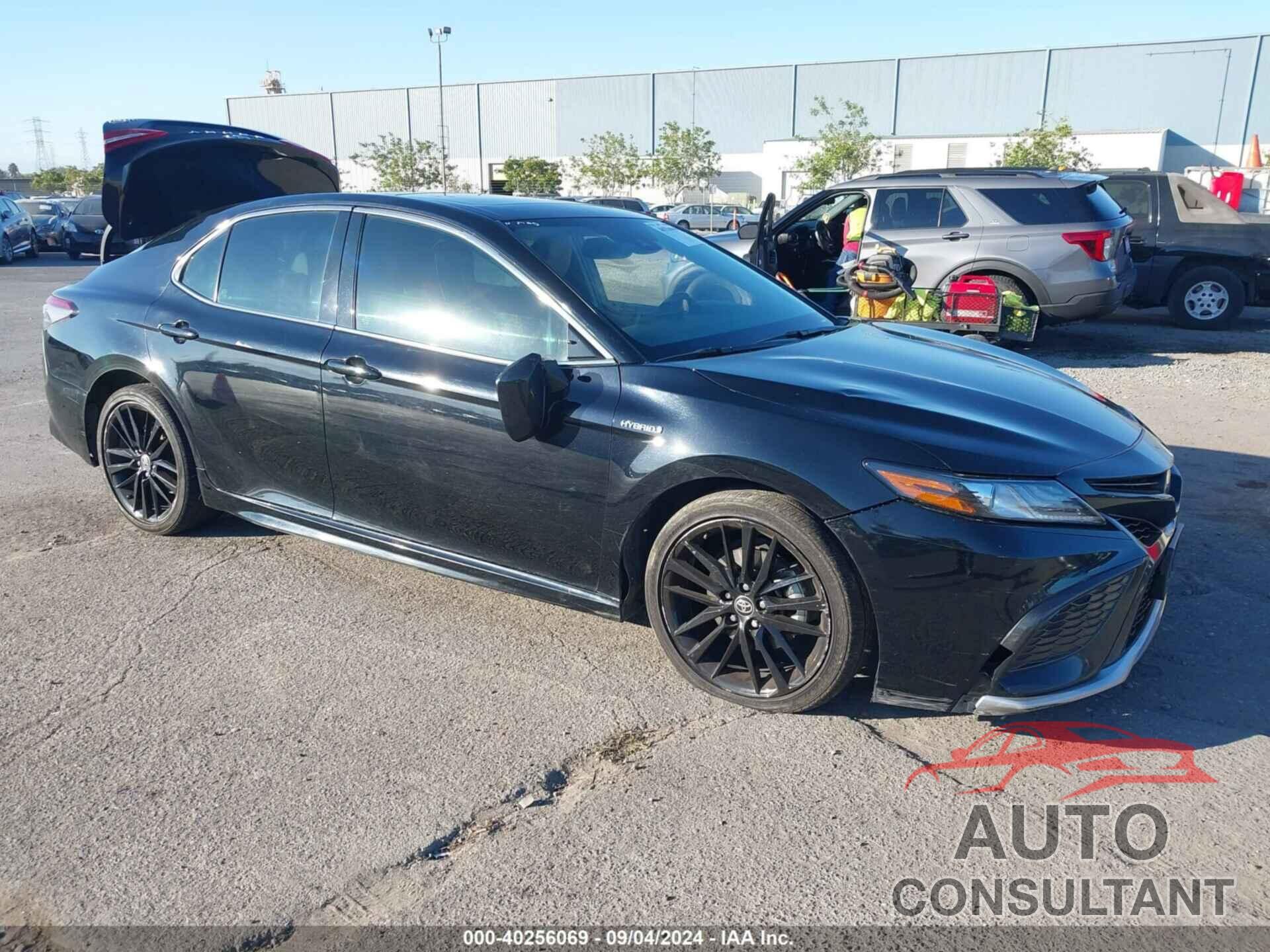 TOYOTA CAMRY 2021 - 4T1K31AKXMU549009