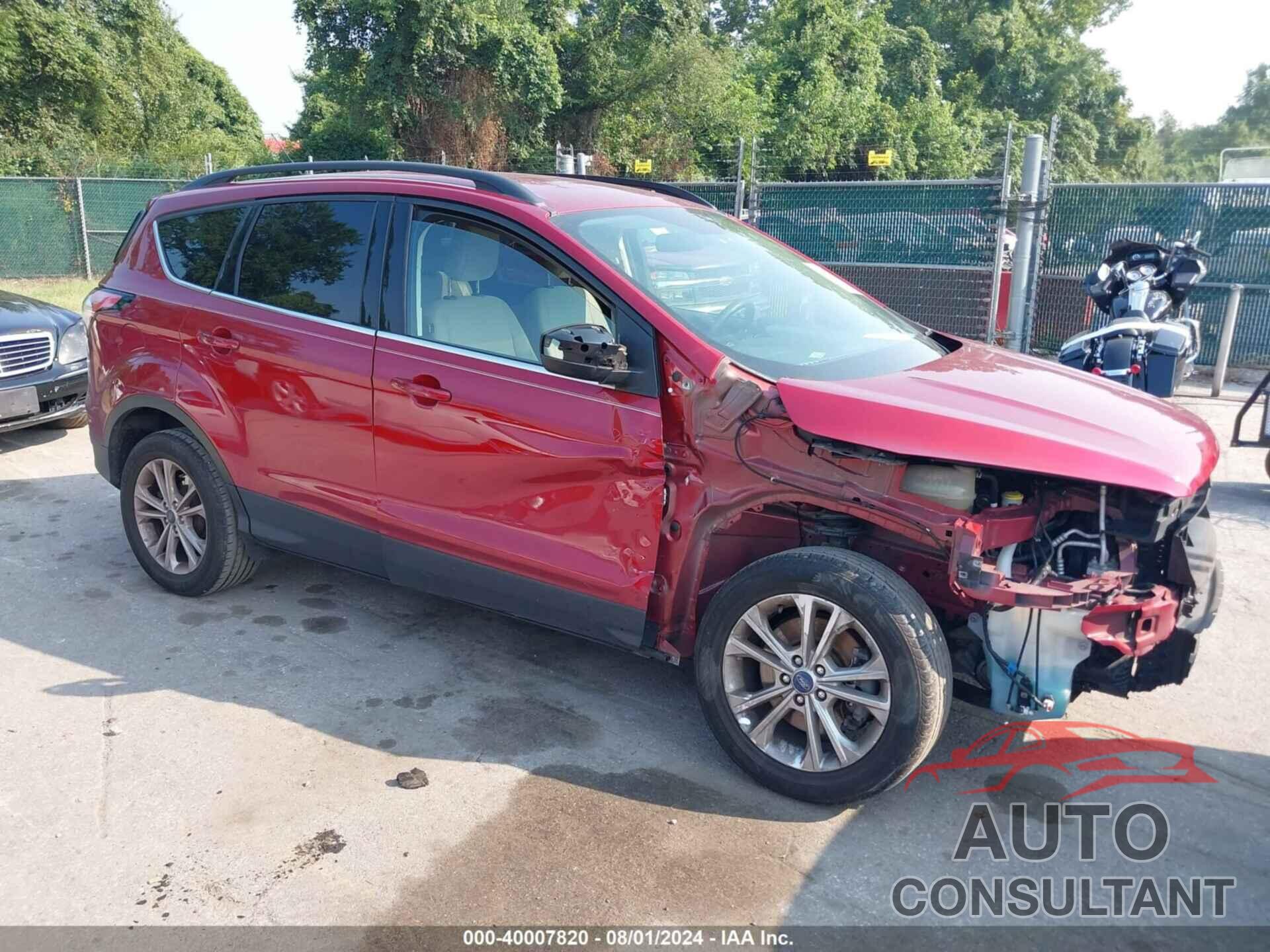 FORD ESCAPE 2018 - 1FMCU9G96JUC20758