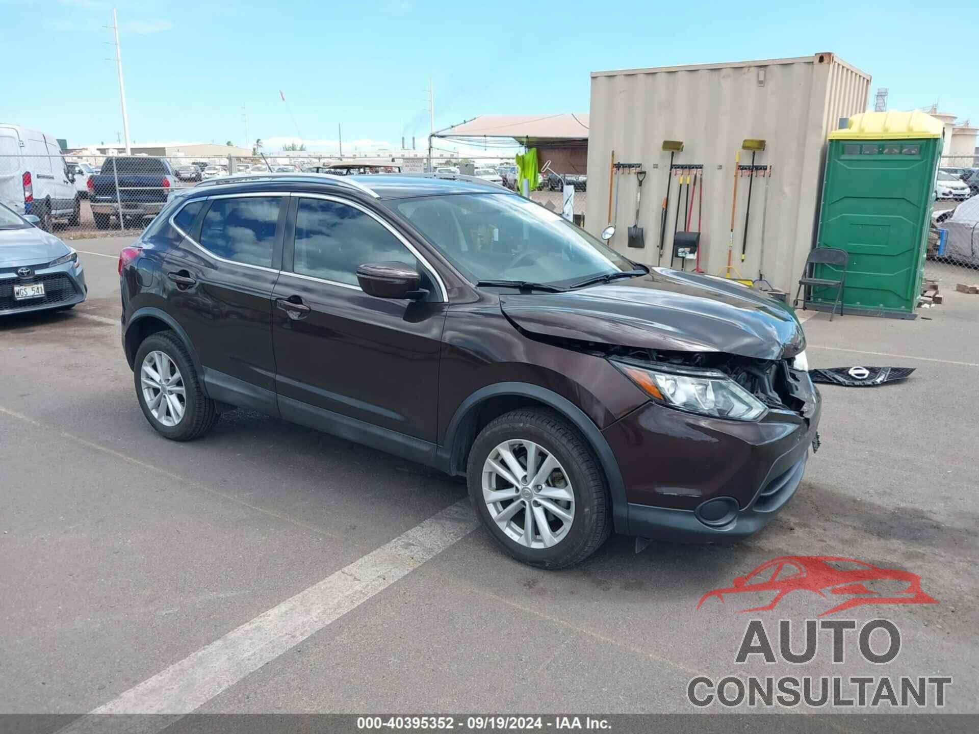 NISSAN ROGUE SPORT 2017 - JN1BJ1CP3HW001529