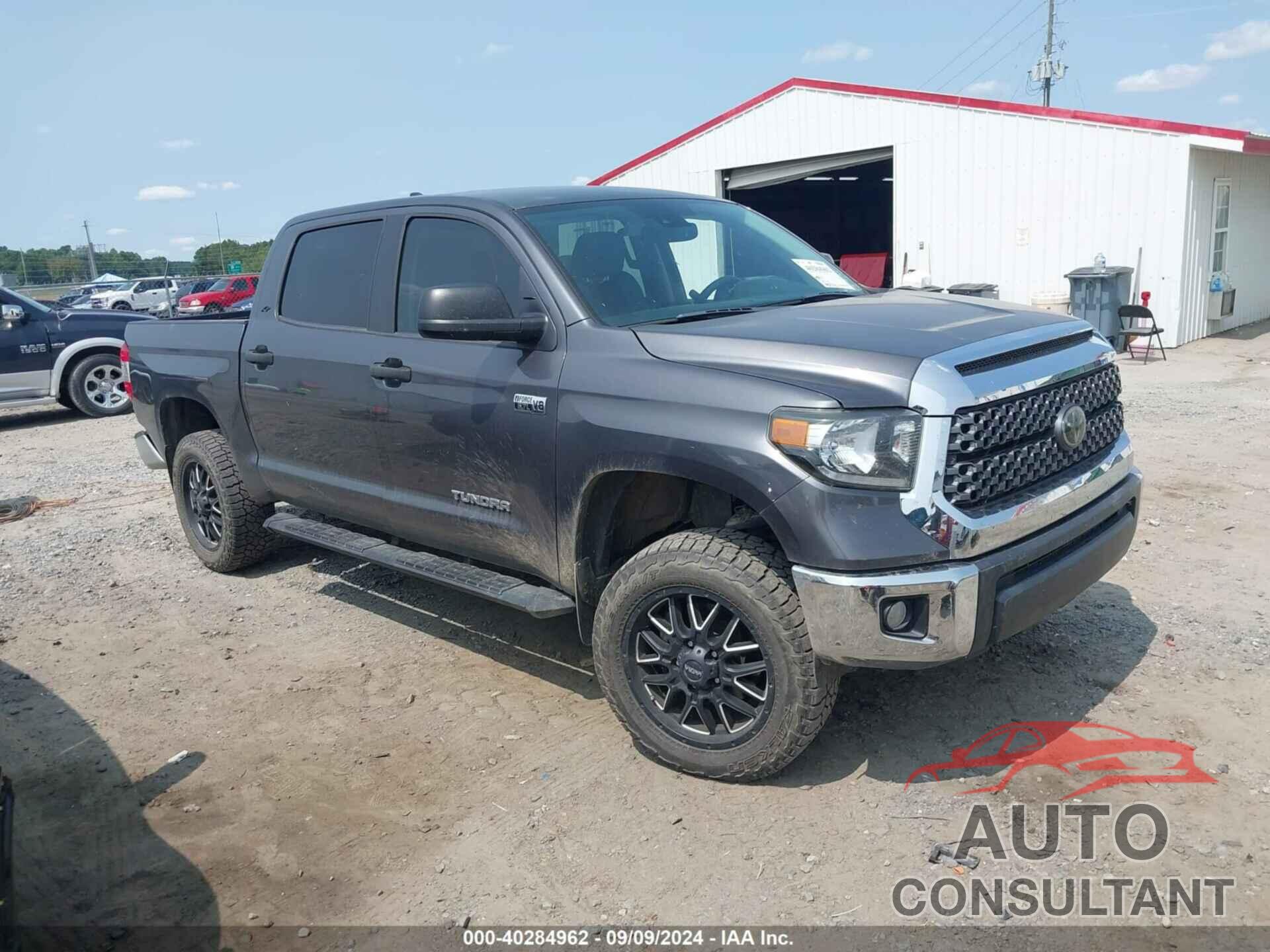 TOYOTA TUNDRA 2020 - 5TFDY5F17LX908447