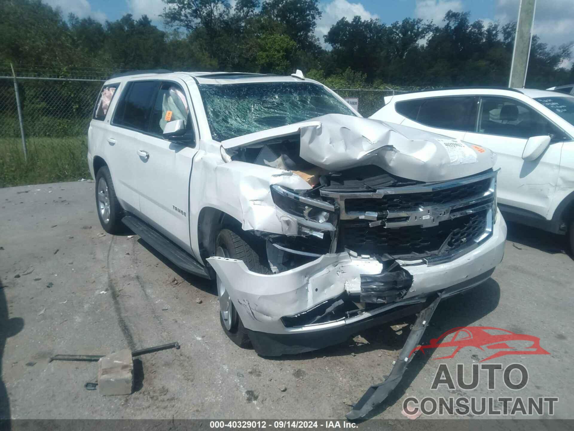 CHEVROLET TAHOE 2017 - 1GNSCBKC3HR386432