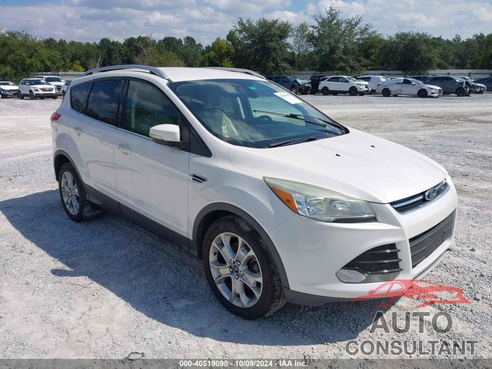 FORD ESCAPE 2015 - 1FMCU0J93FUA28435