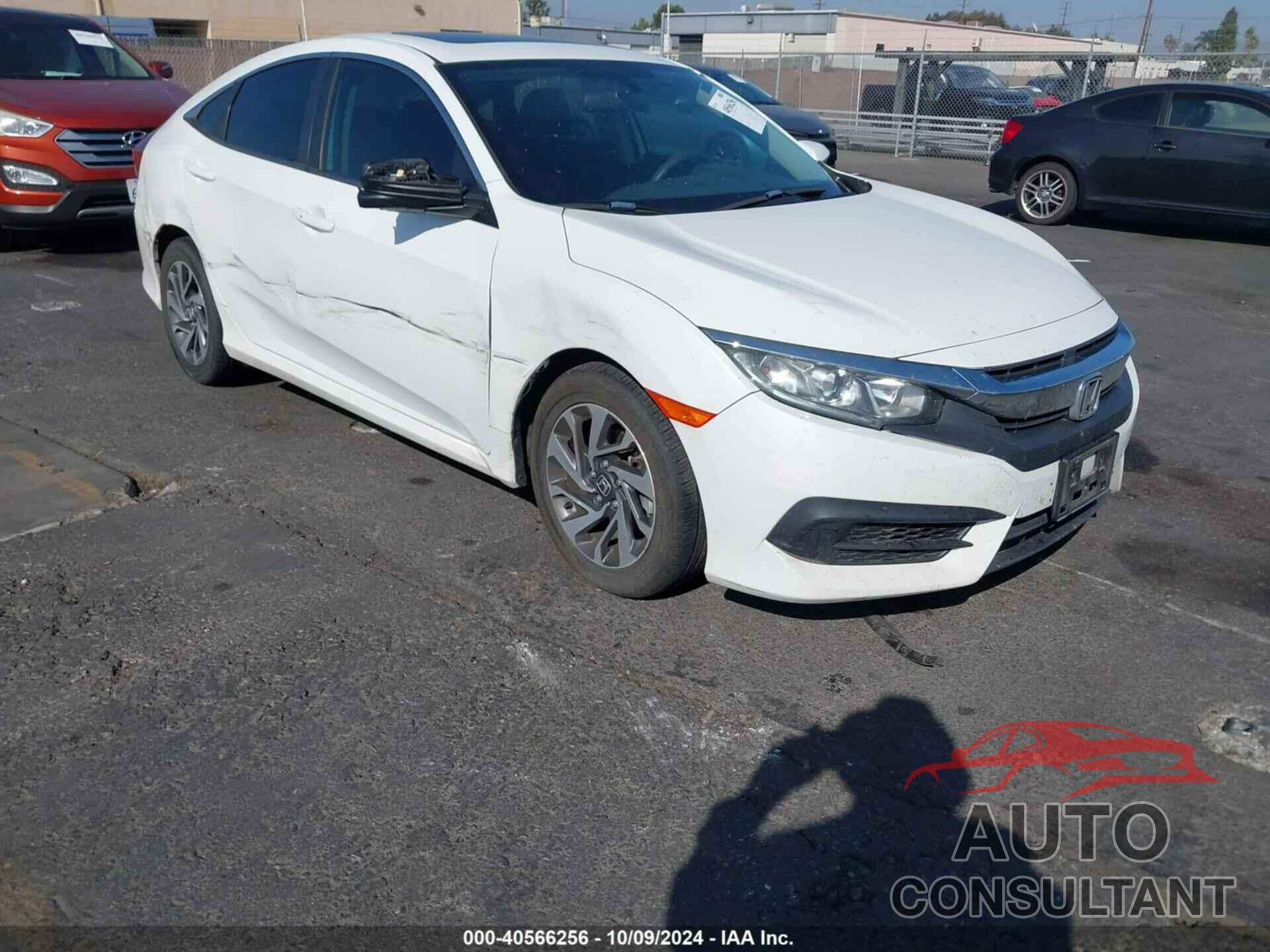 HONDA CIVIC 2018 - 2HGFC2F76JH518968