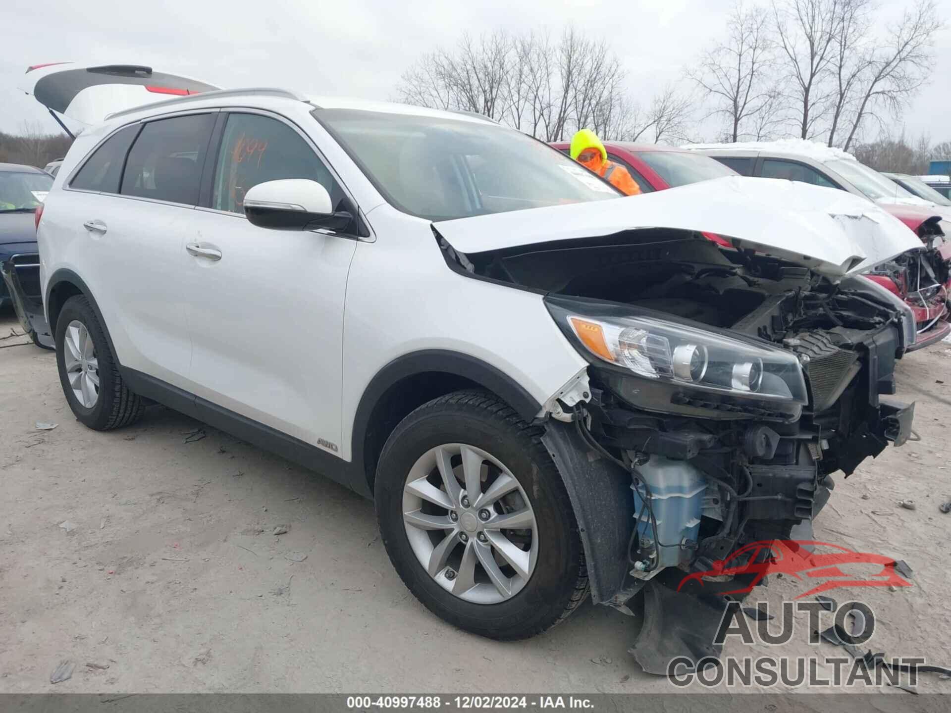 KIA SORENTO 2017 - 5XYPGDA35HG246669