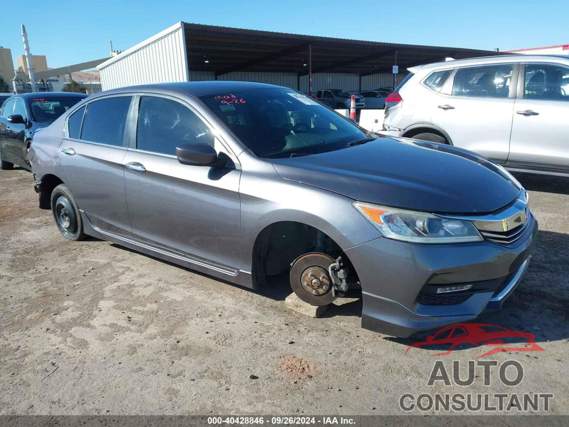 HONDA ACCORD 2017 - 1HGCR2F58HA154237