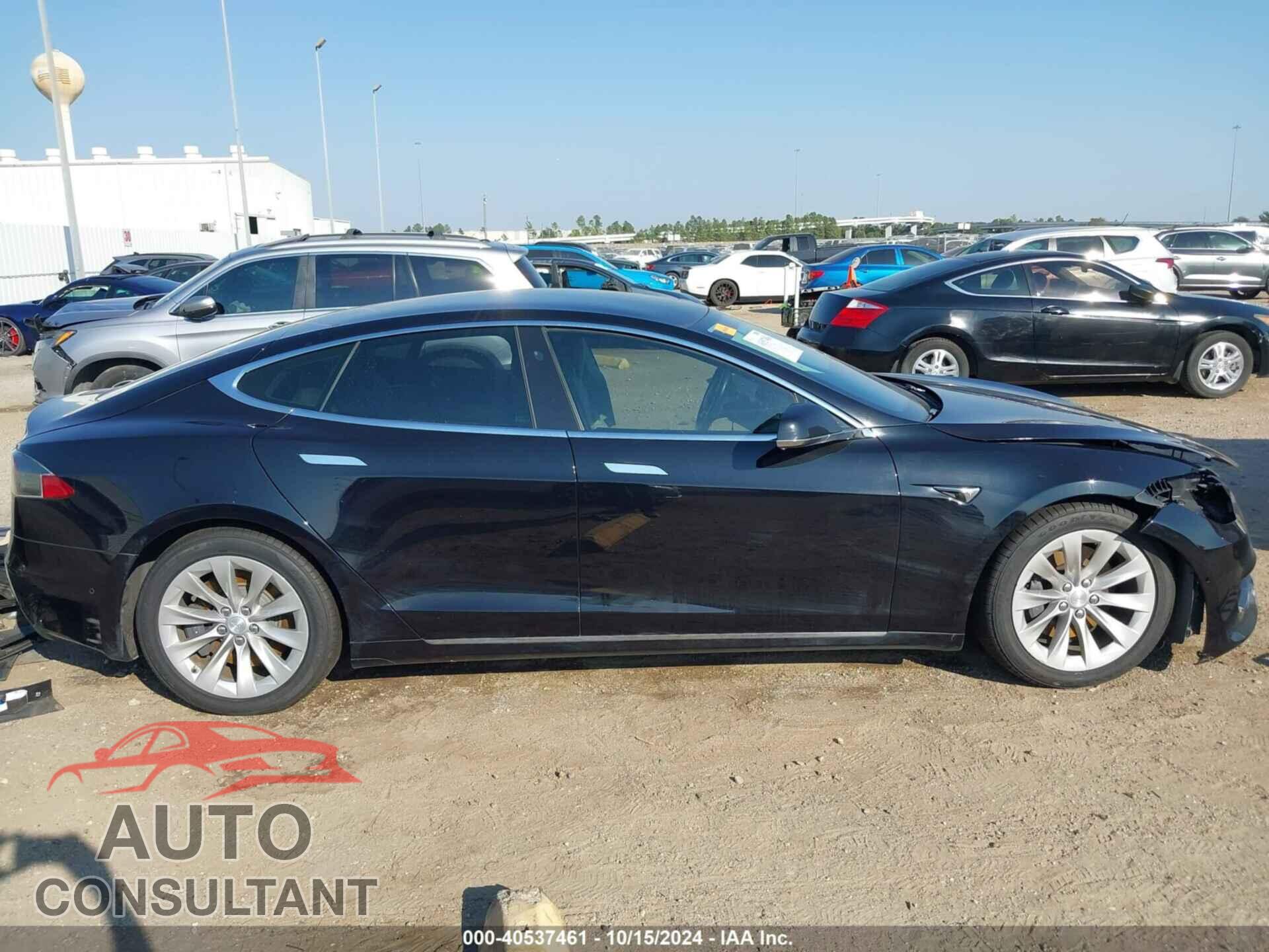 TESLA MODEL S 2017 - 5YJSA1E28HF198426