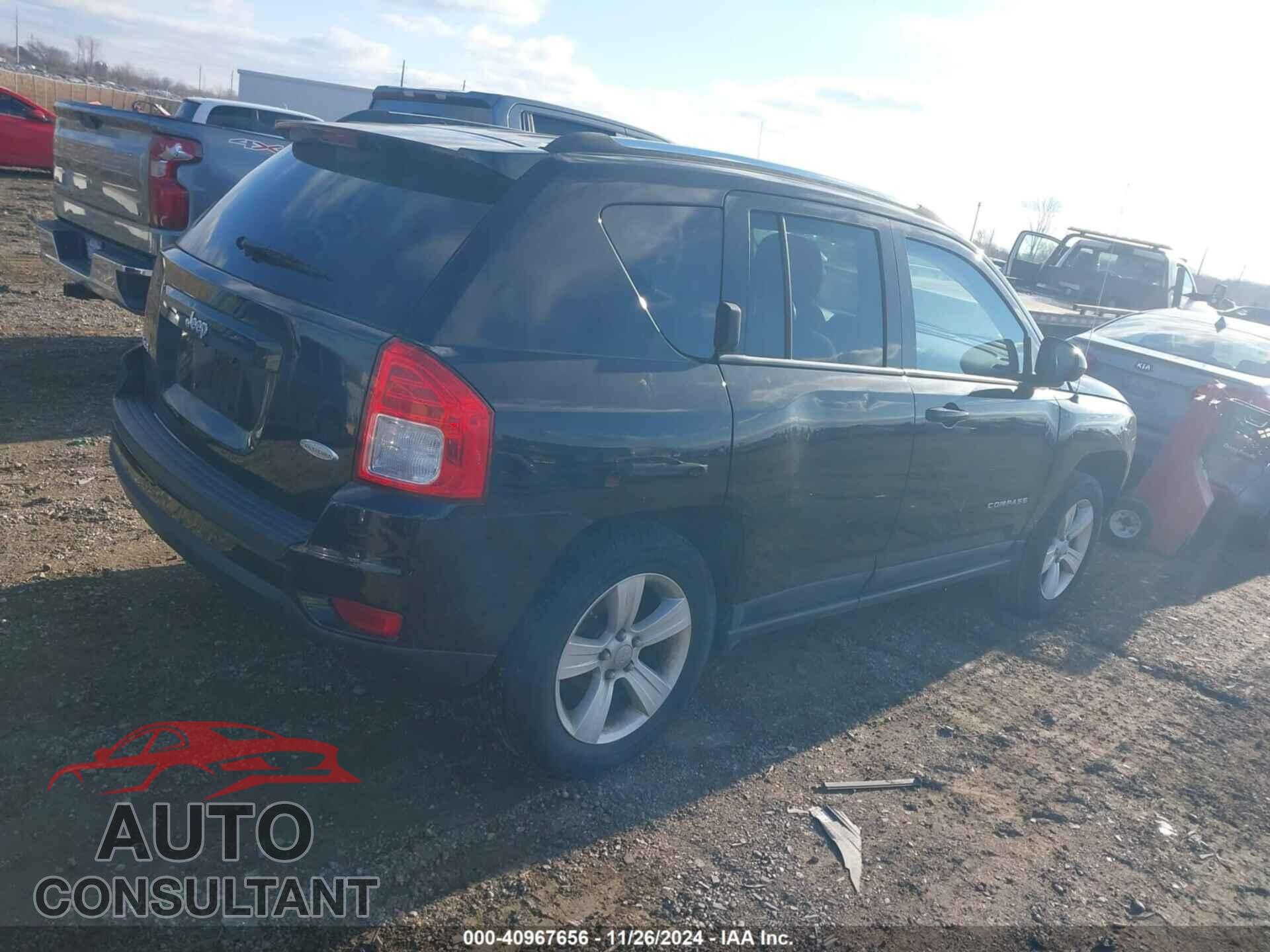 JEEP COMPASS 2011 - 1J4NF1FB3BD207300