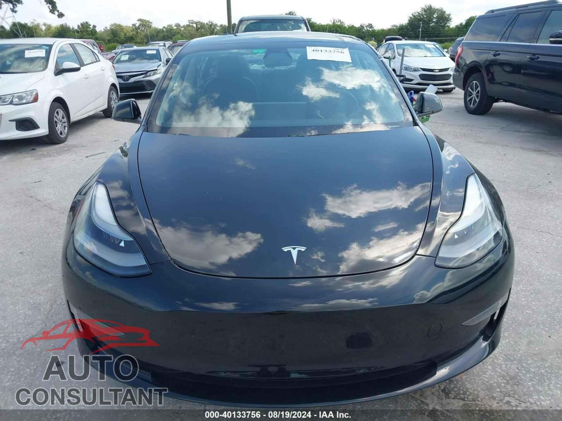 TESLA MODEL 3 2021 - 5YJ3E1EA0MF043394