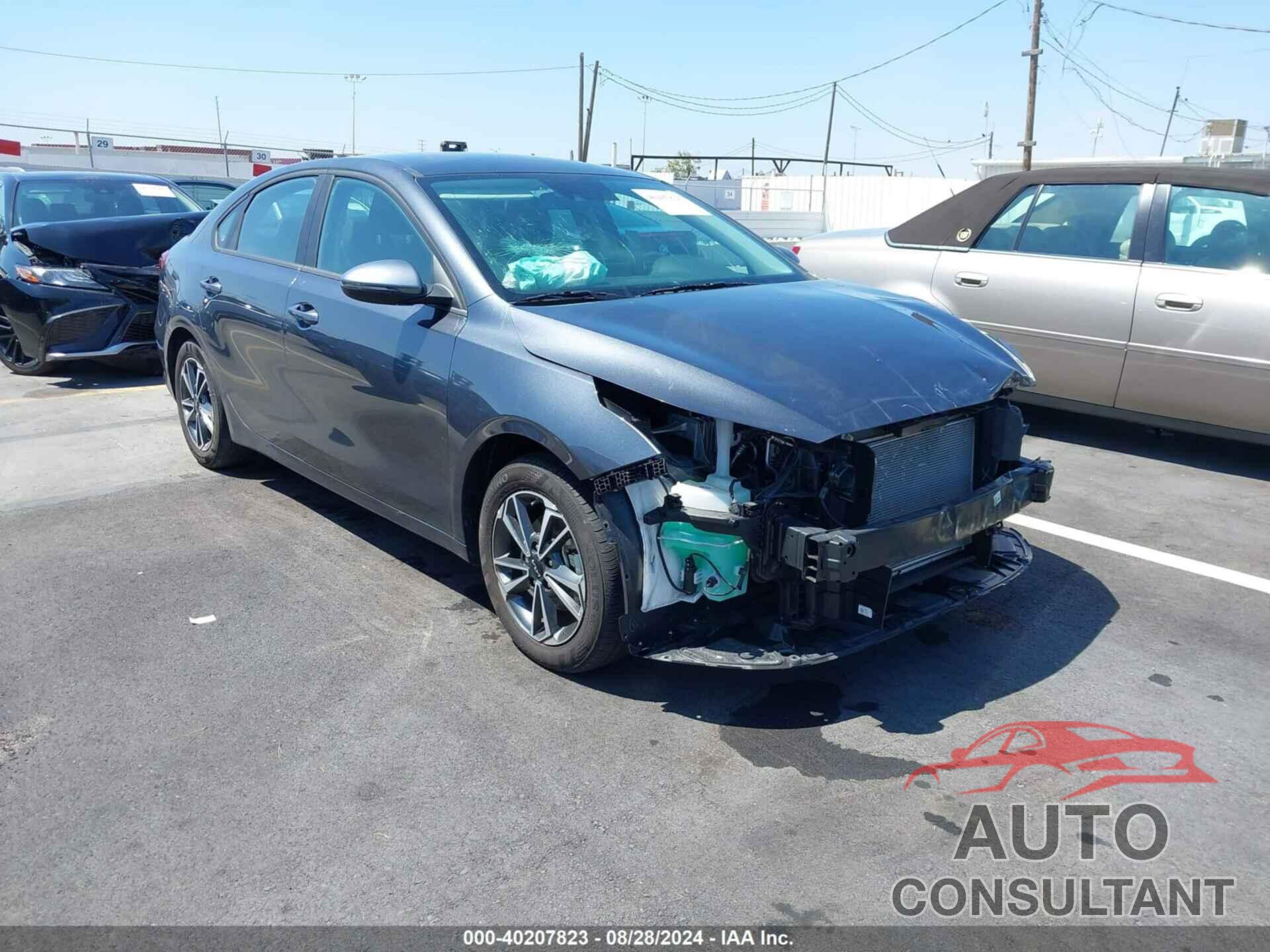 KIA FORTE 2023 - 3KPF24AD7PE610038
