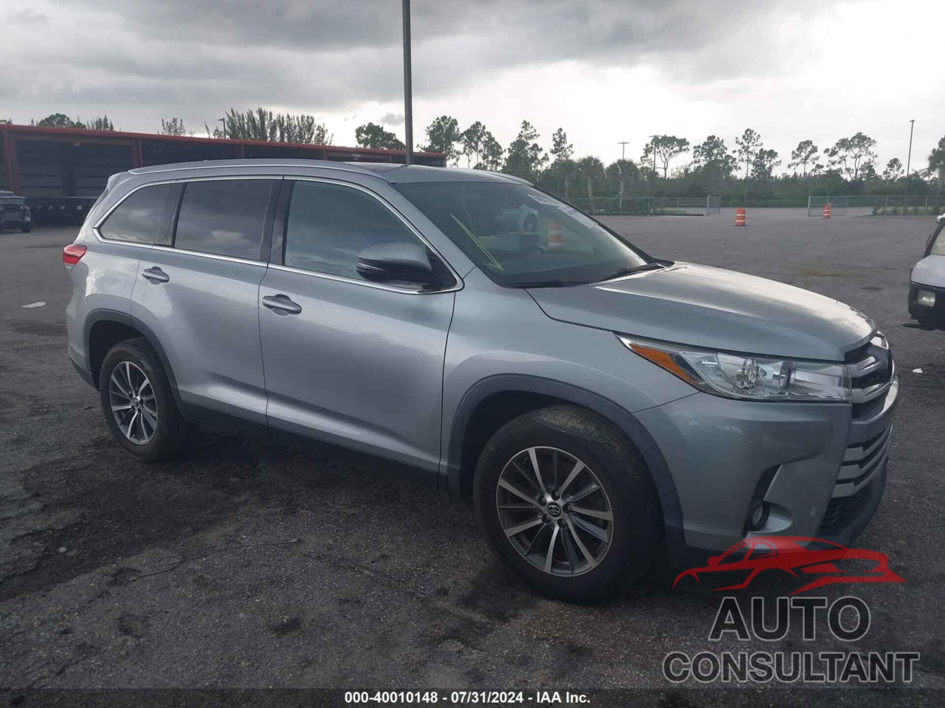 TOYOTA HIGHLANDER 2019 - 5TDKZRFH4KS359674