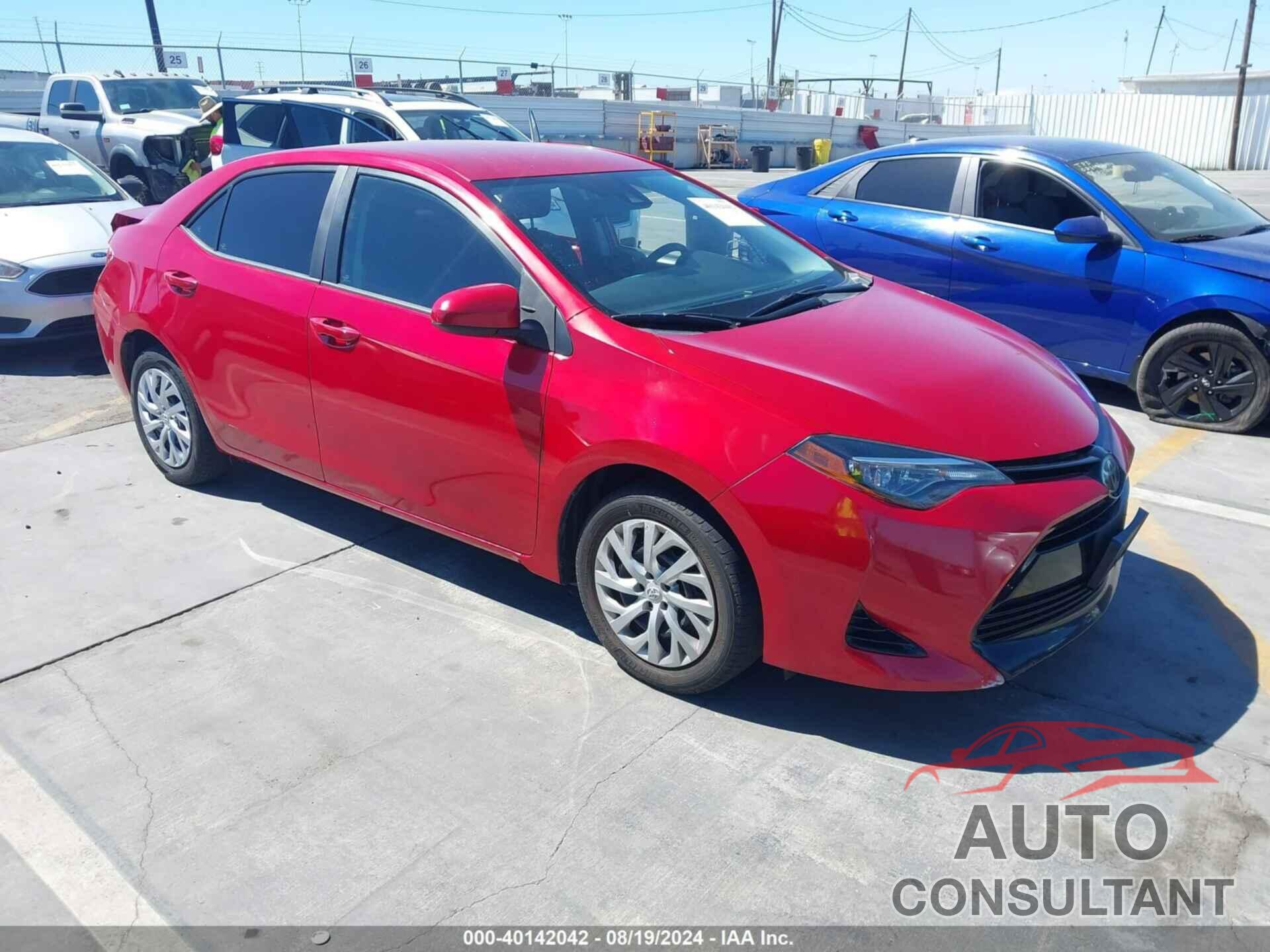 TOYOTA COROLLA 2018 - 5YFBURHE0JP796774